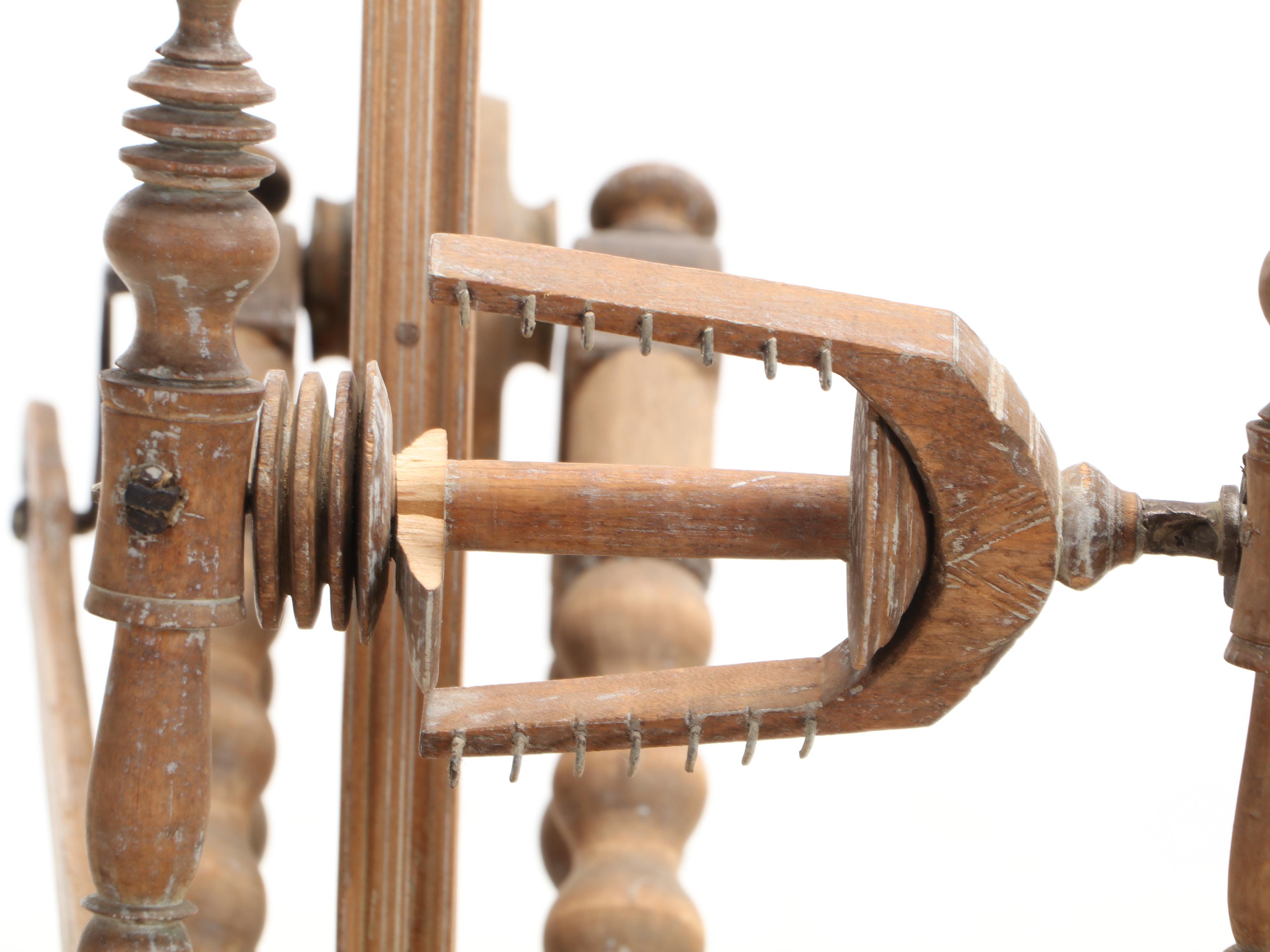 Toika Ulla Saxony Style Wooden Spinning Wheel, Early to Mid-20th Century