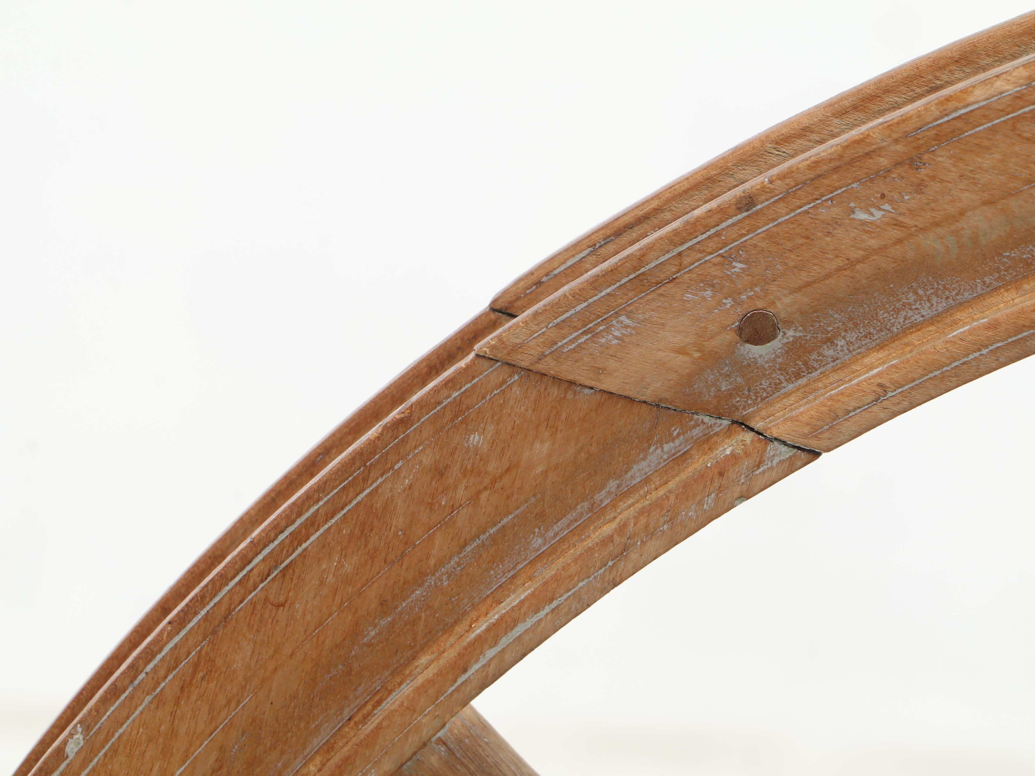 Toika Ulla Saxony Style Wooden Spinning Wheel, Early to Mid-20th Century