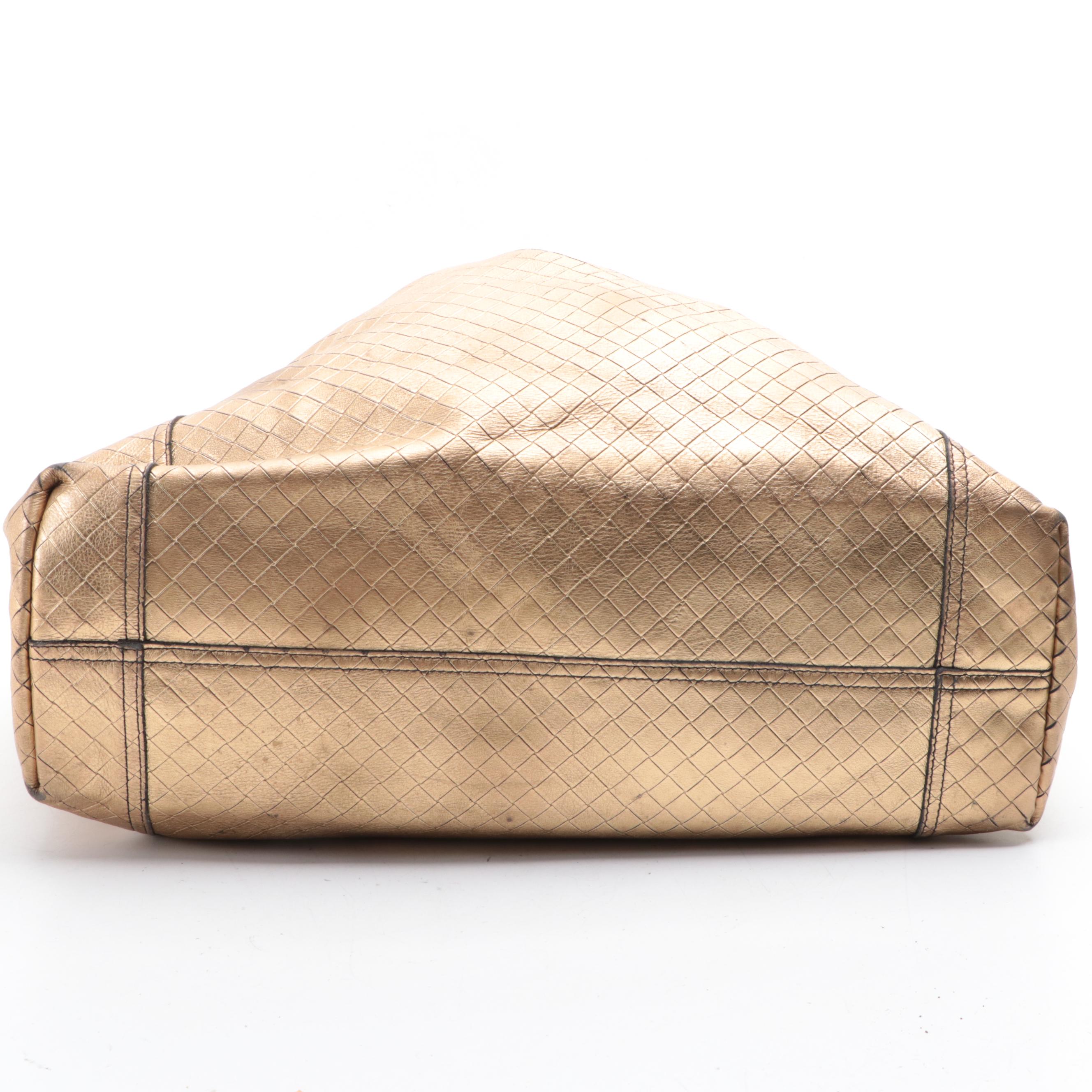 Bottega Veneta Large Tote in Metallic Intreccio Mirage Leather