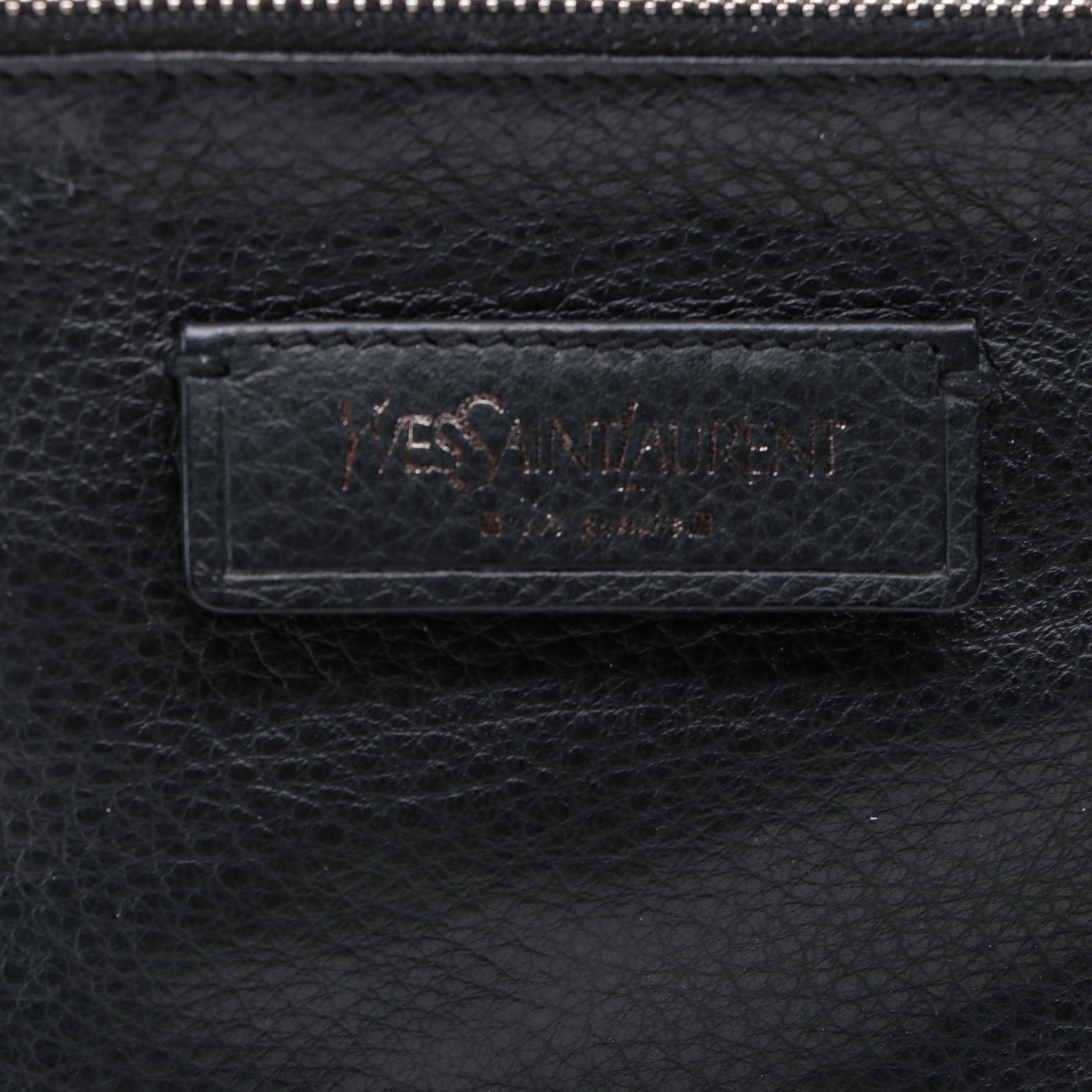 Yves Saint Laurent Y Bow Bag in Grain Leather with Zip Pouch