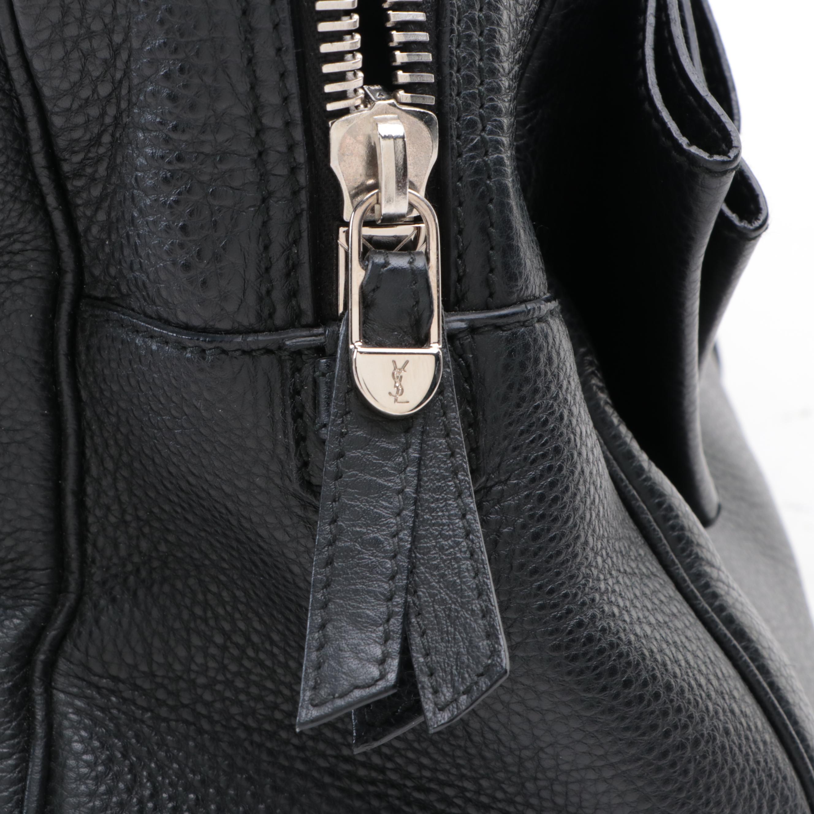 Yves Saint Laurent Y Bow Bag in Grain Leather with Zip Pouch