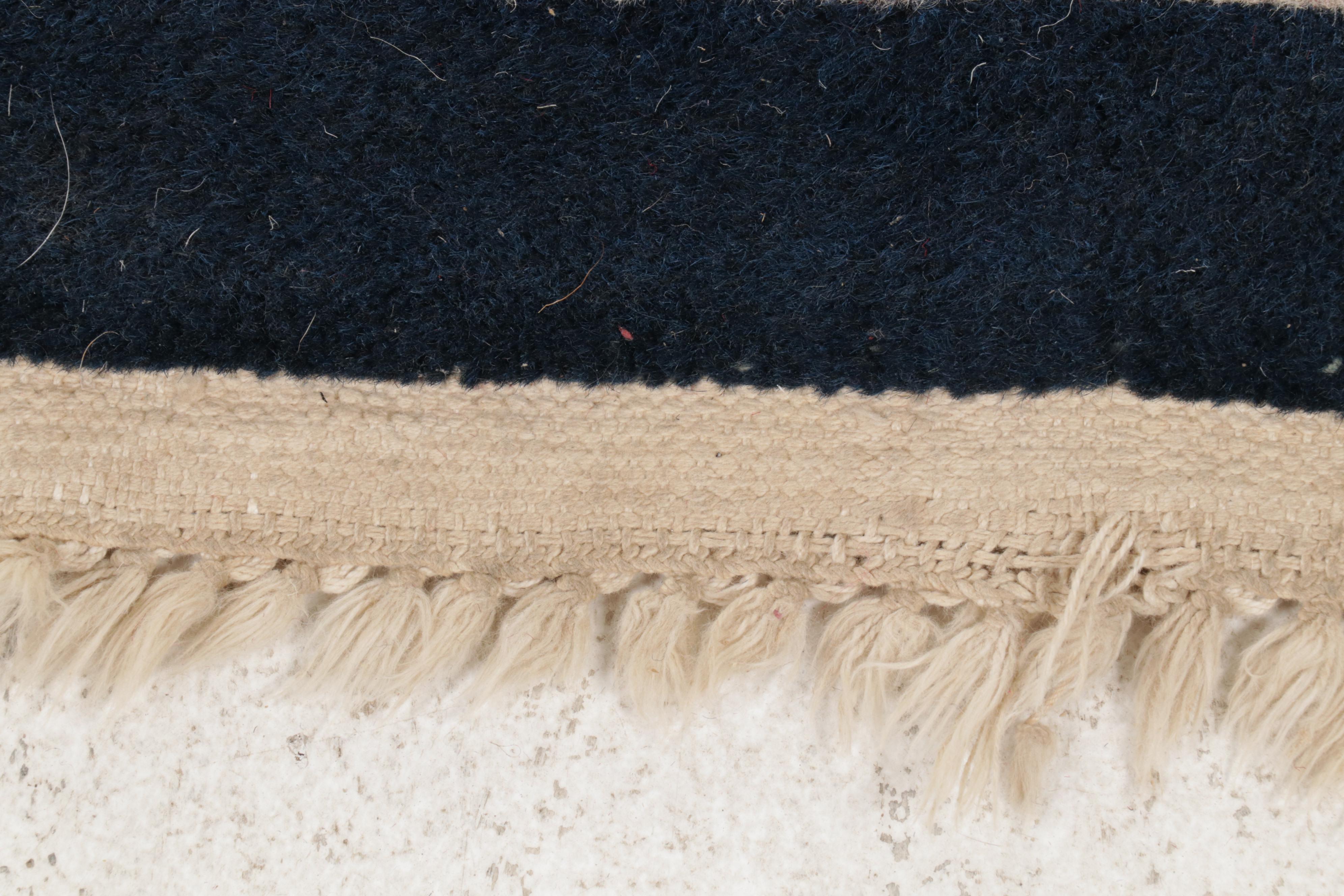 8'9 x 12'2 Hand-Knotted Persian Heriz Room Sized Rug