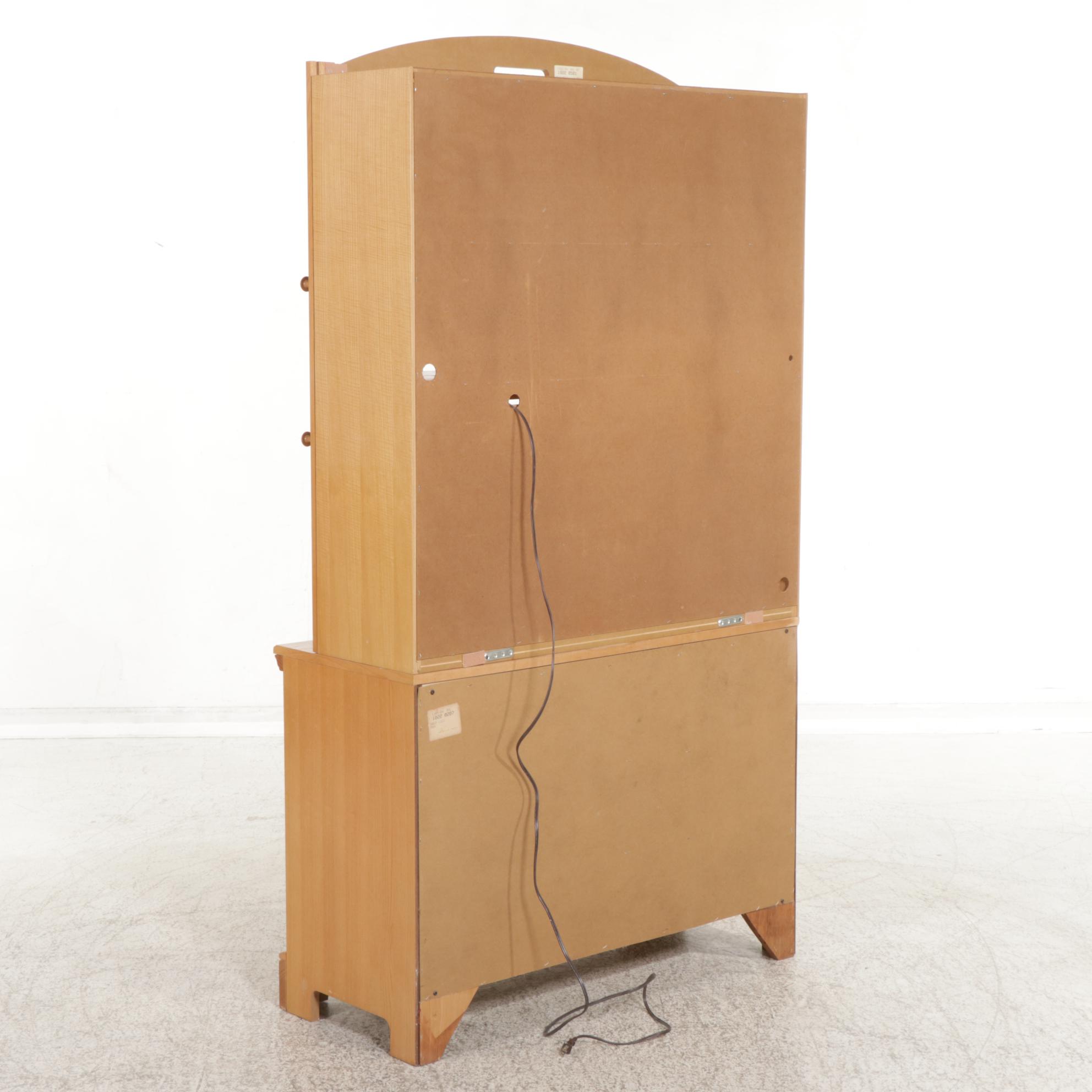 Bassett Furniture Ash Bedroom Suite with Desk and Twin Bed