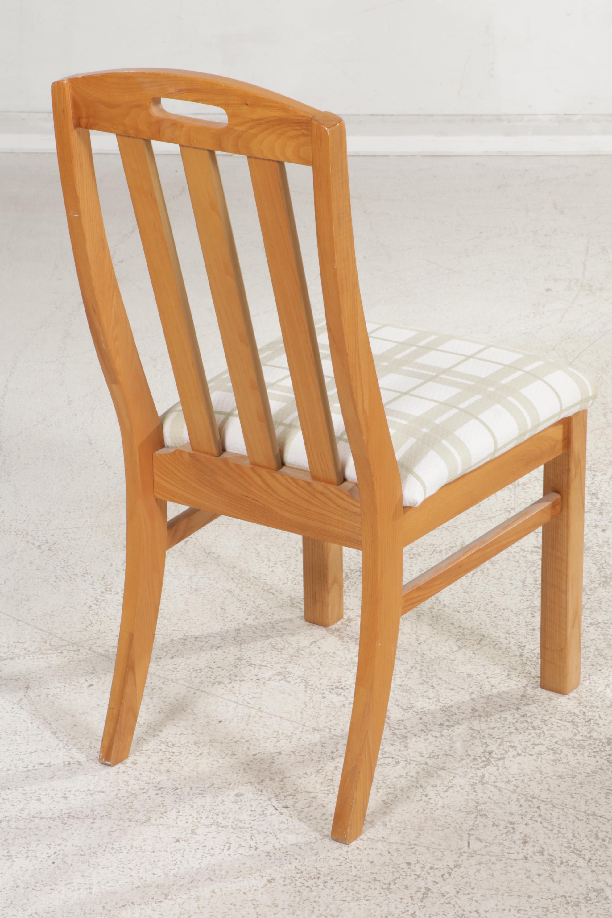 Bassett Furniture Ash Bedroom Suite with Desk and Twin Bed