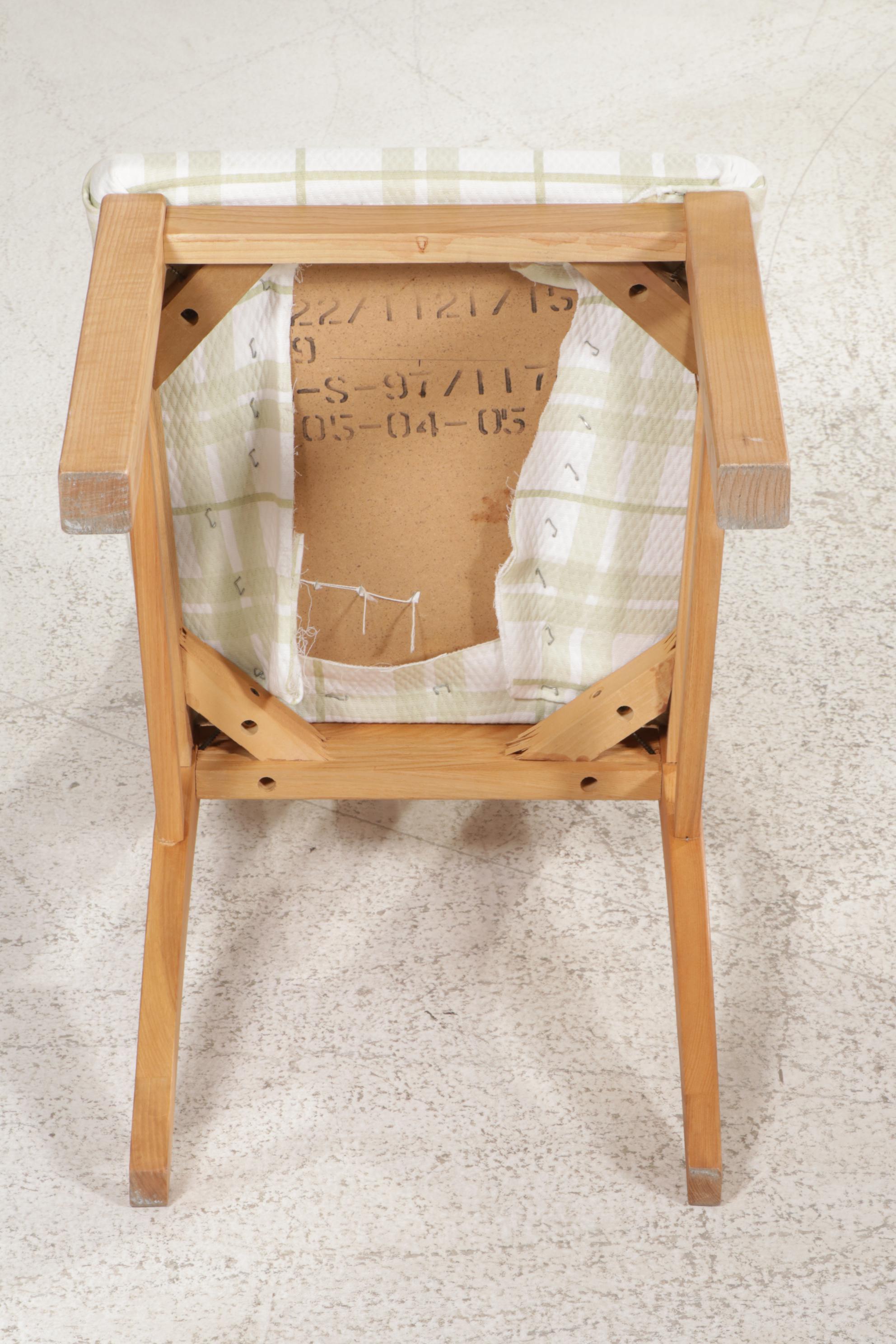 Bassett Furniture Ash Bedroom Suite with Desk and Twin Bed