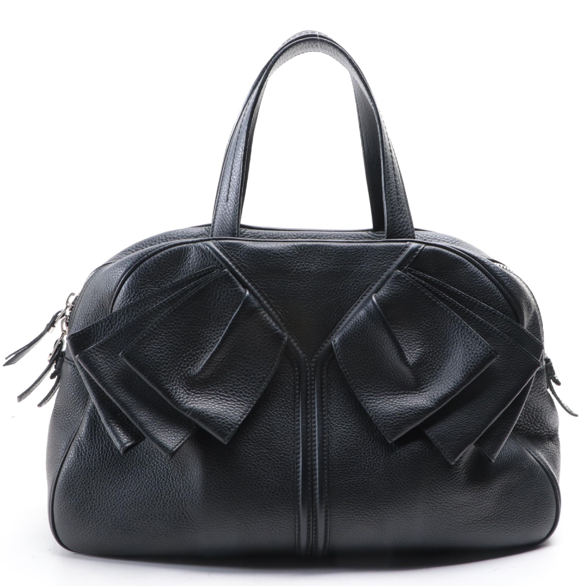 Yves Saint Laurent Y Bow Bag in Grain Leather with Zip Pouch