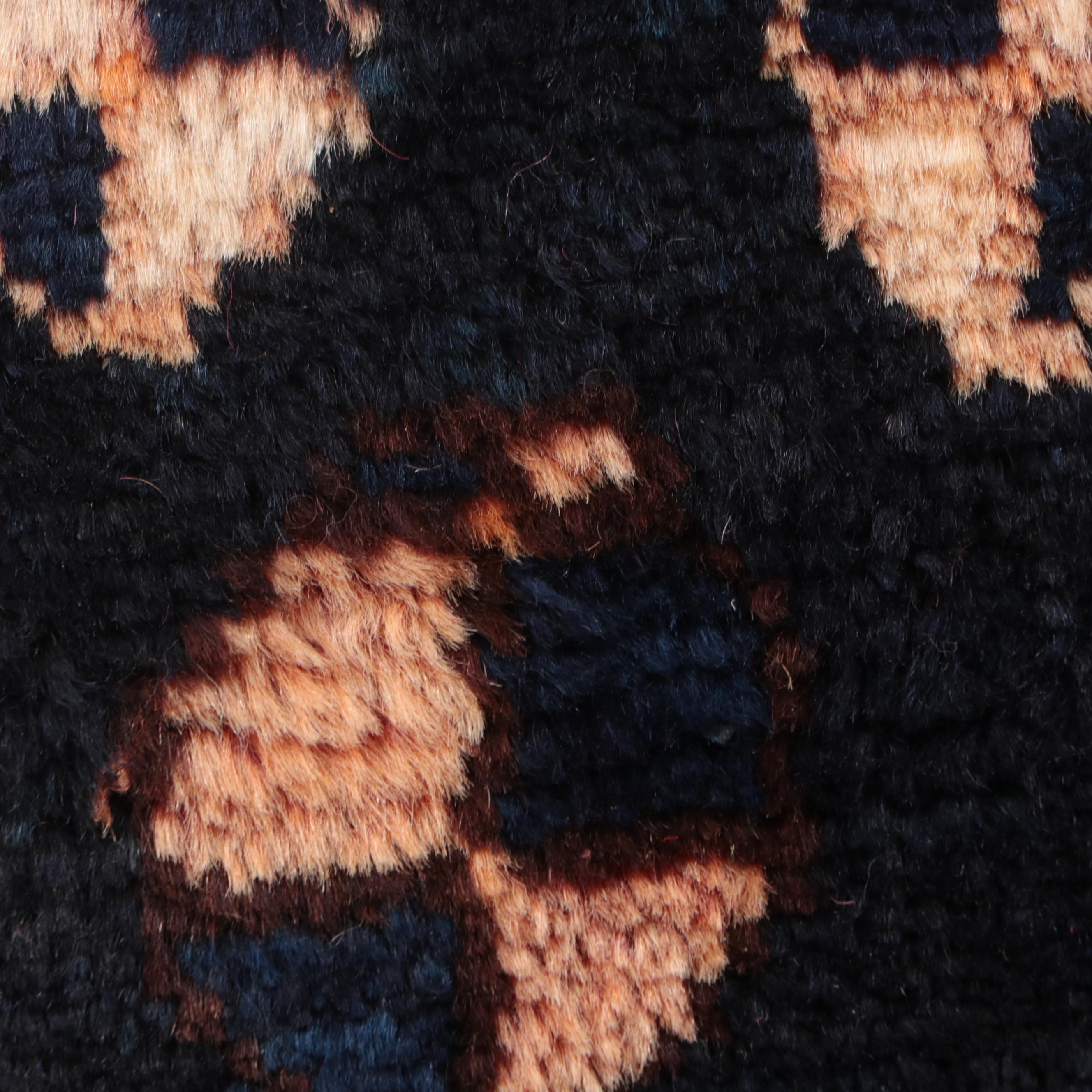 4'7 x 9'7 Hand-Knotted Persian Afshar Area Rug