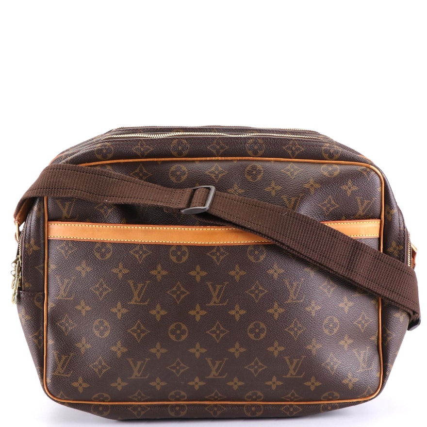 Louis Vuitton Reporter 37 Travel Bag in Monogram Canvas and Leather