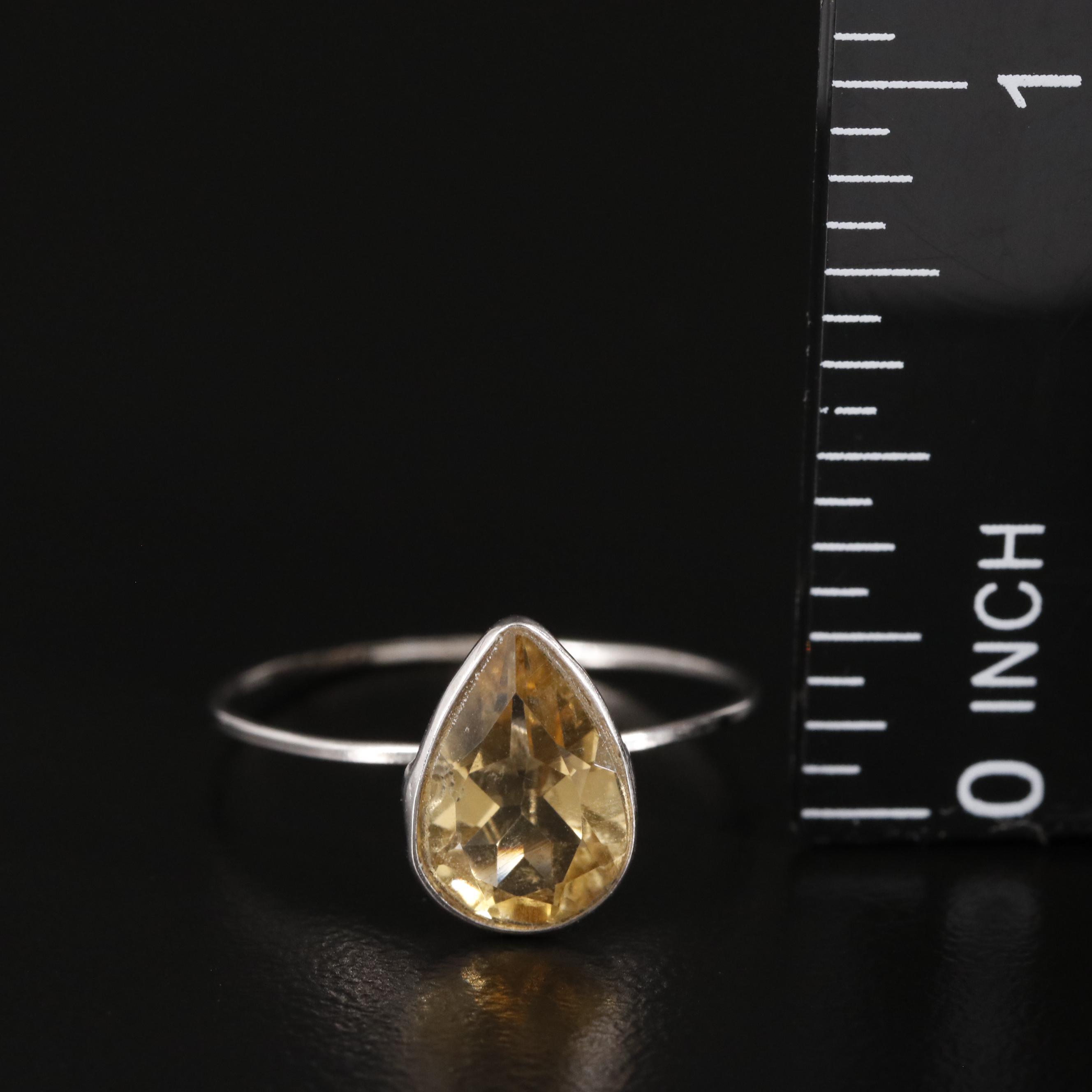 14K Citrine Solitaire Ring