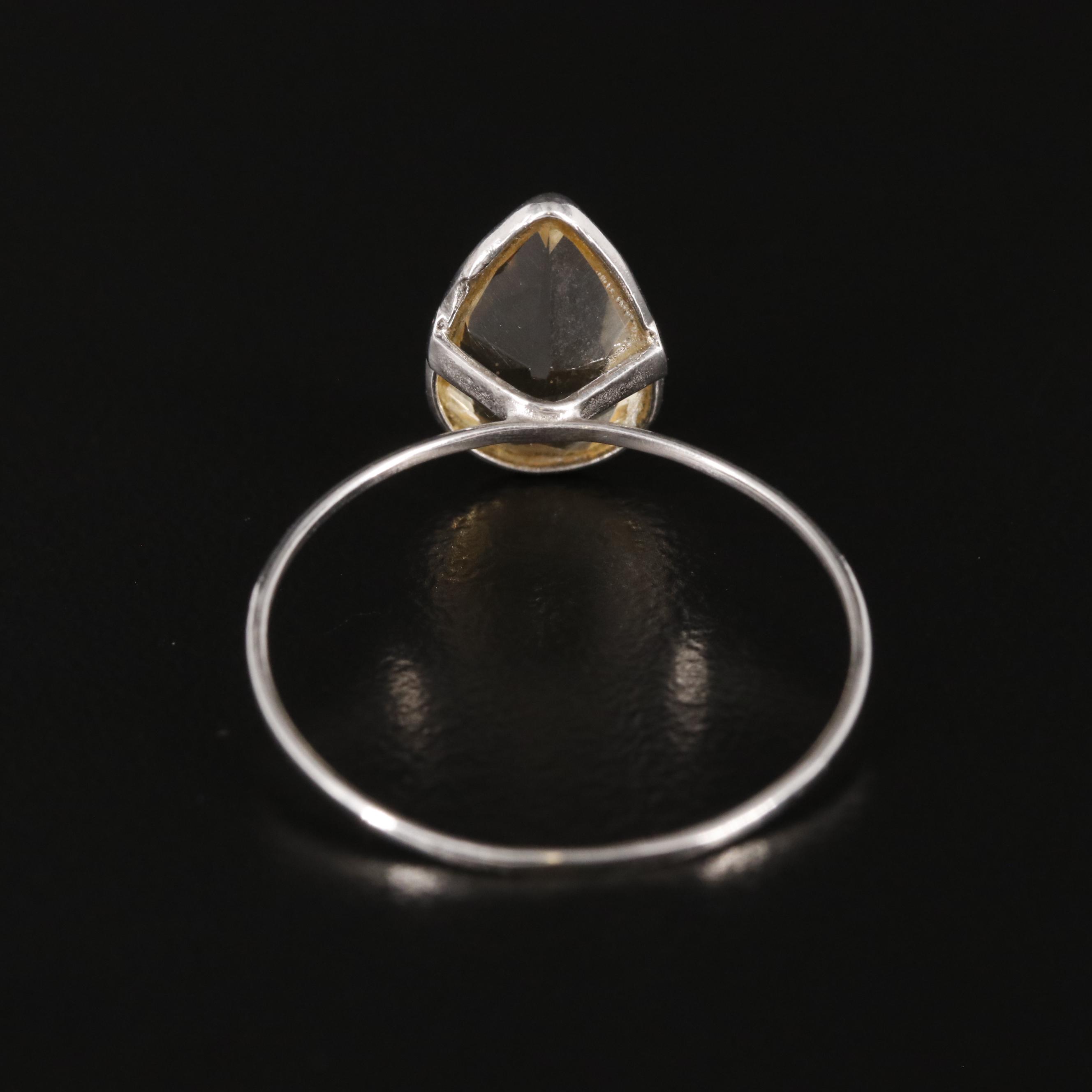 14K Citrine Solitaire Ring