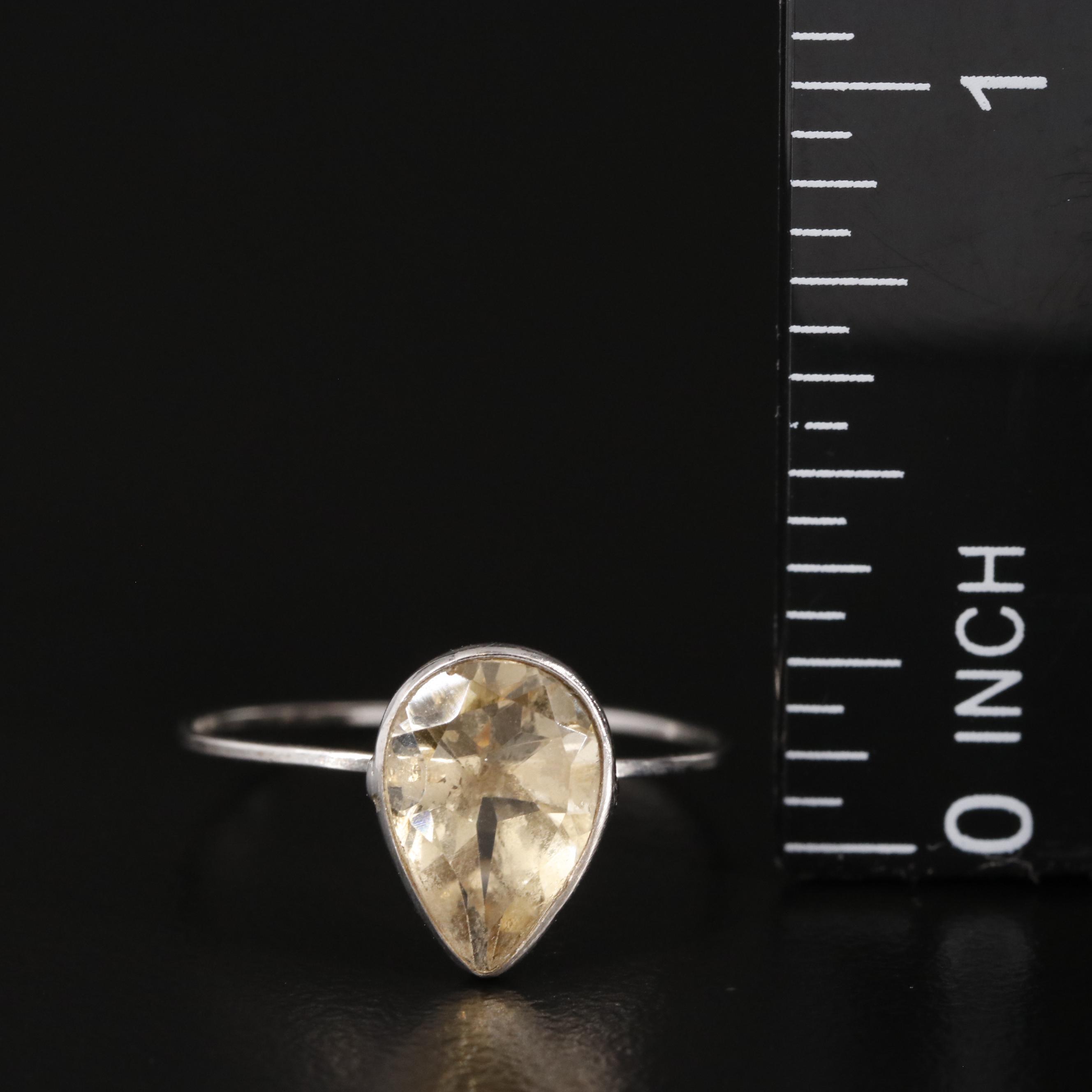 14K Citrine Solitaire Ring