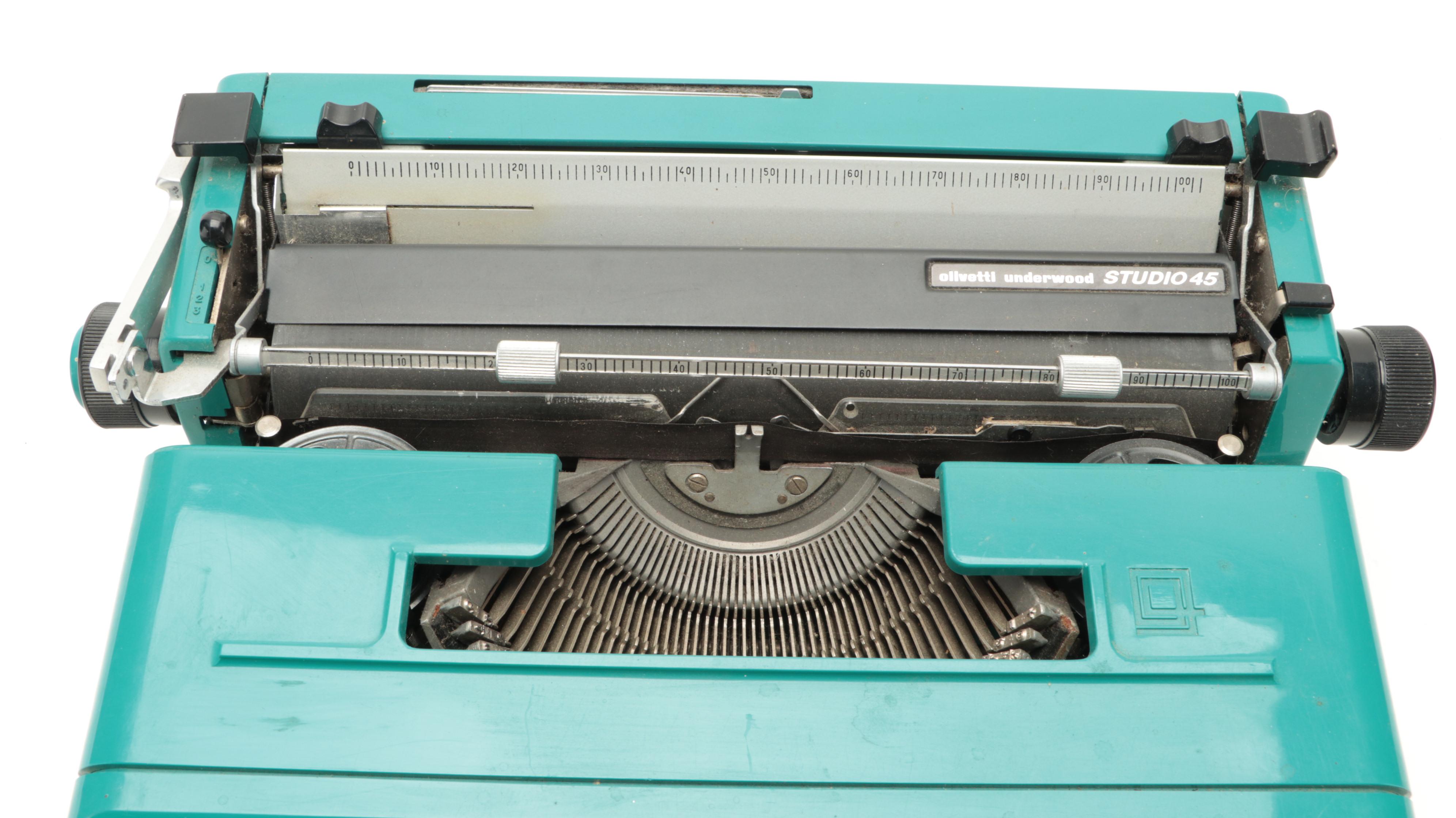 Olivetti Underwood "Studio 45" Typewriter, 1965