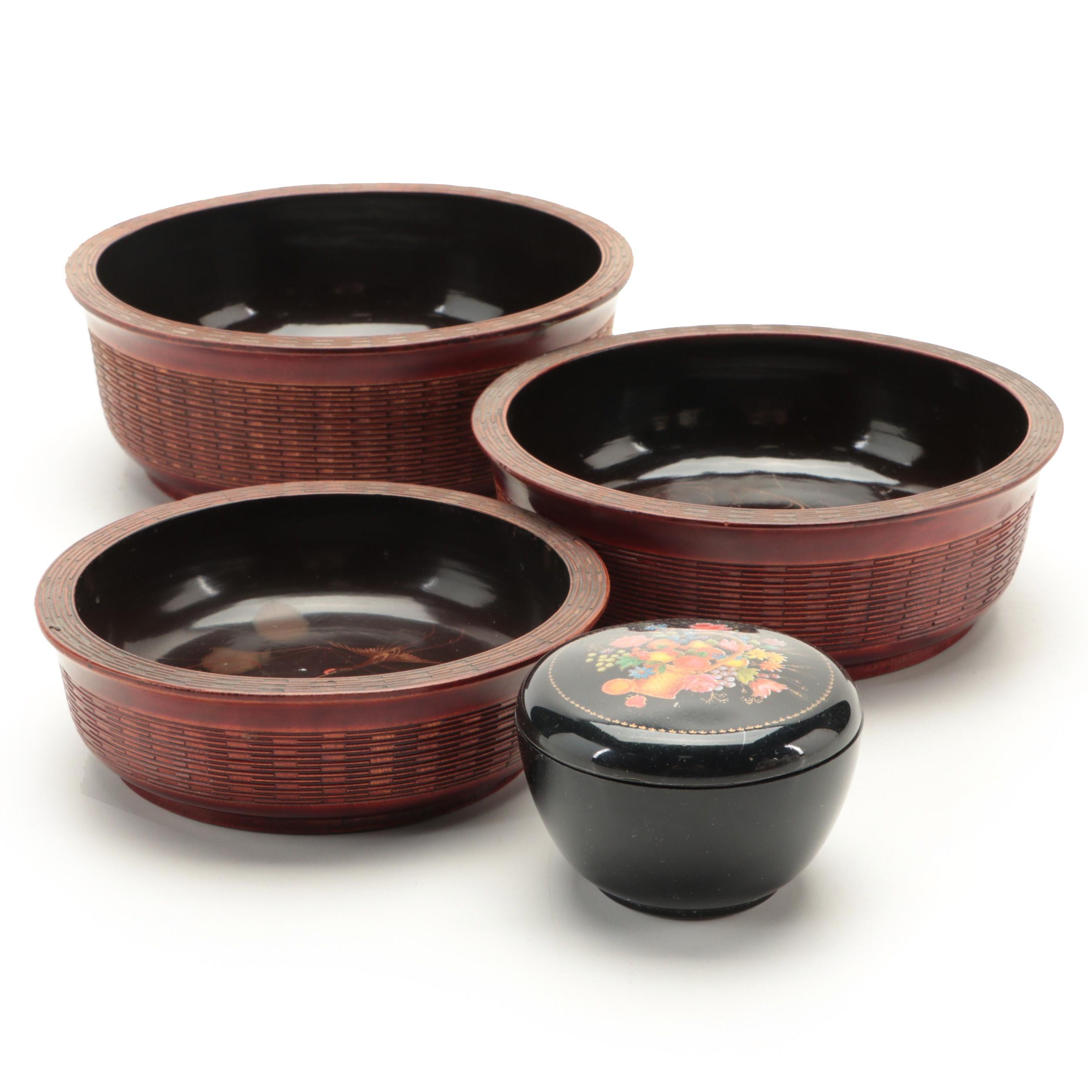 Japanese Basket Weave Graduated Lacquer Bowls with Lacquer Style Box
