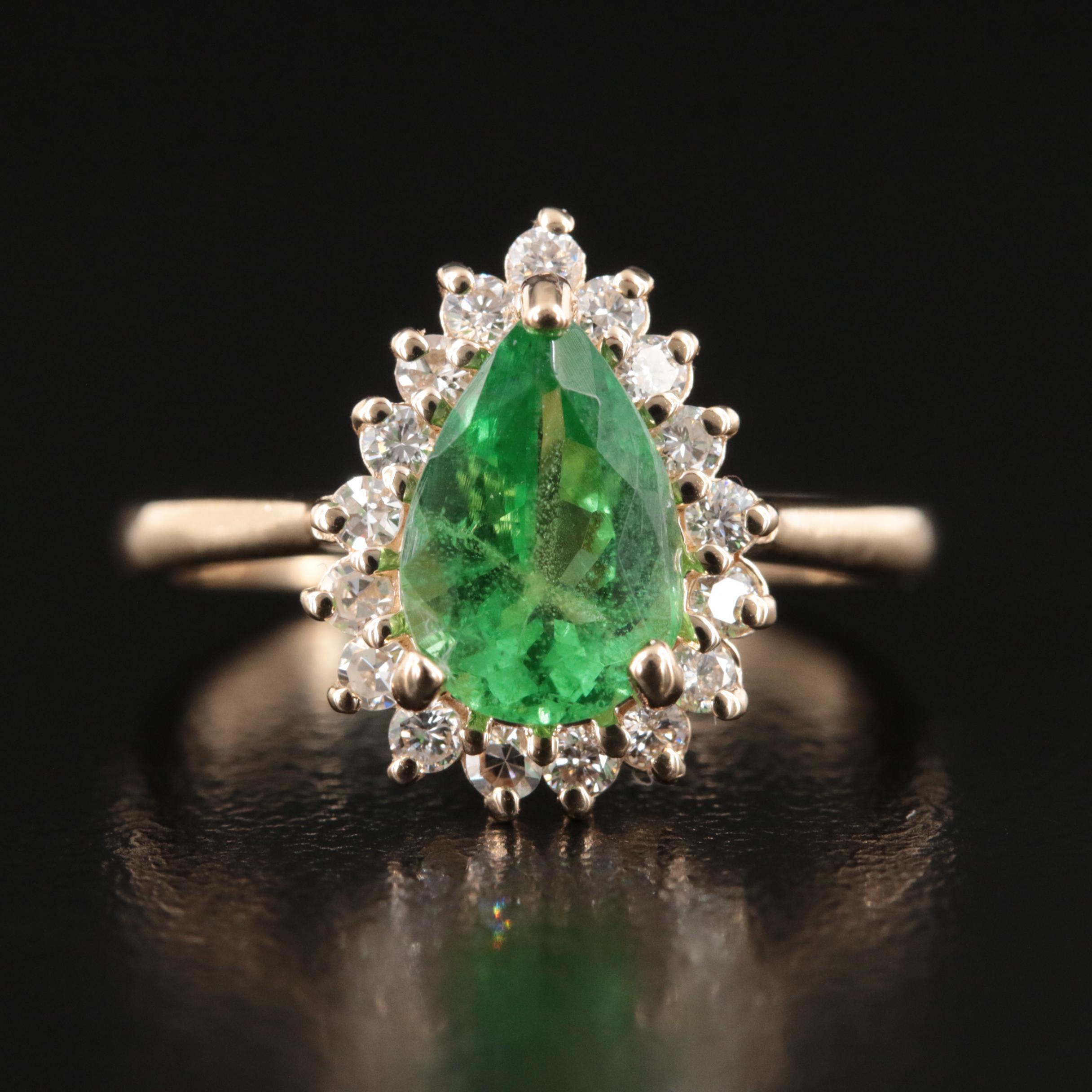14K 1.94 CT Tsavorite Garnet and Diamond Ring with GIA Report