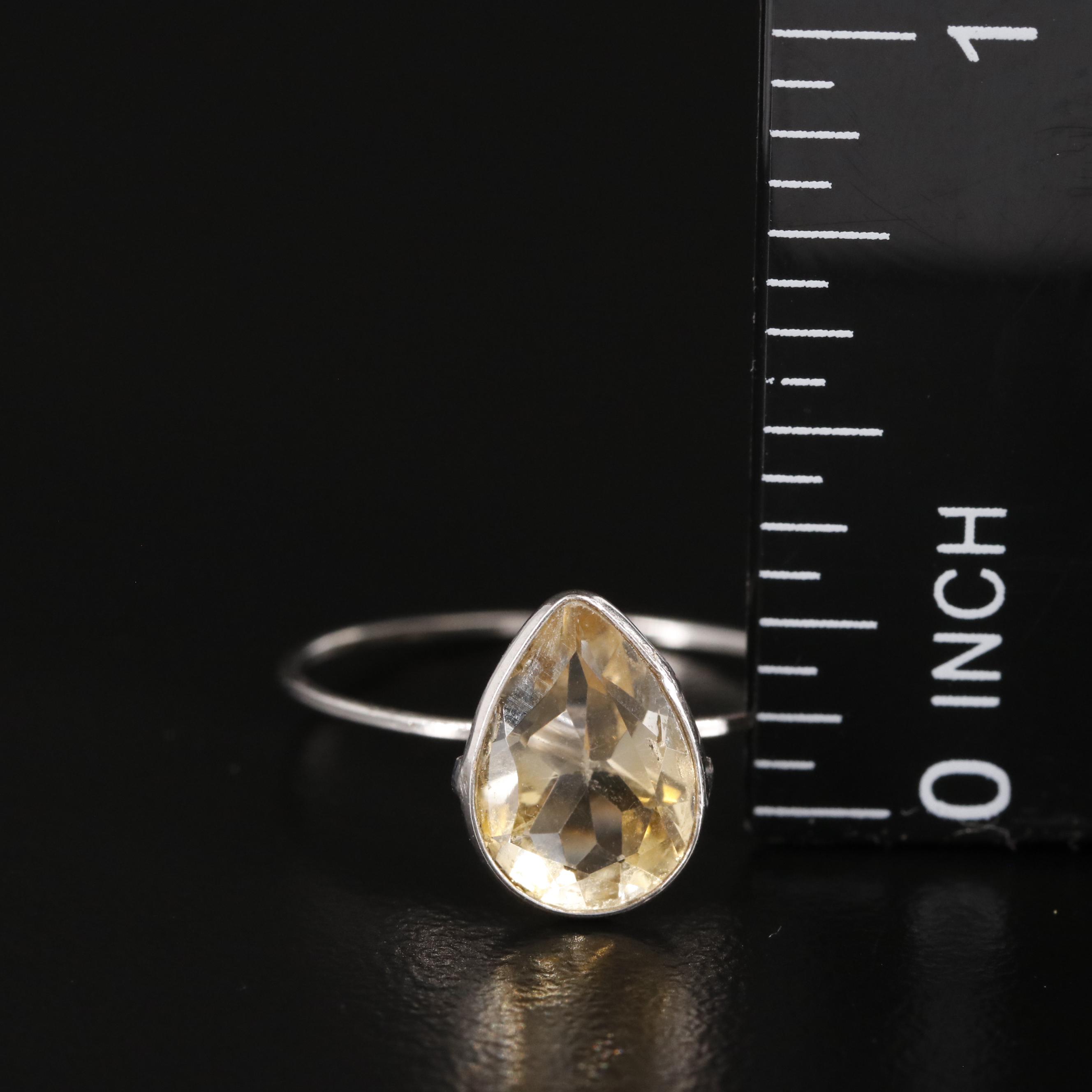14K Citrine Solitaire Ring