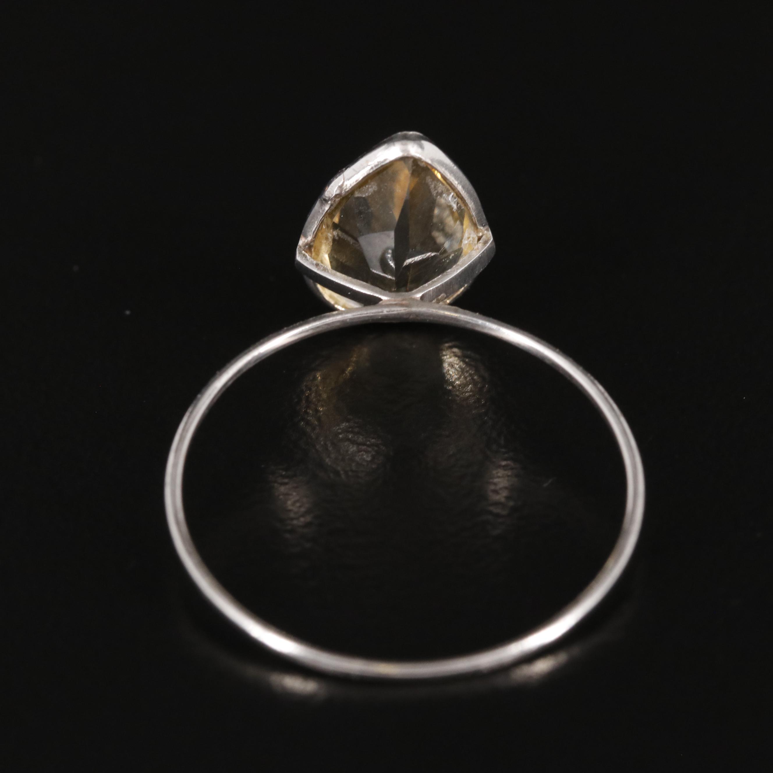 14K Citrine Solitaire Ring