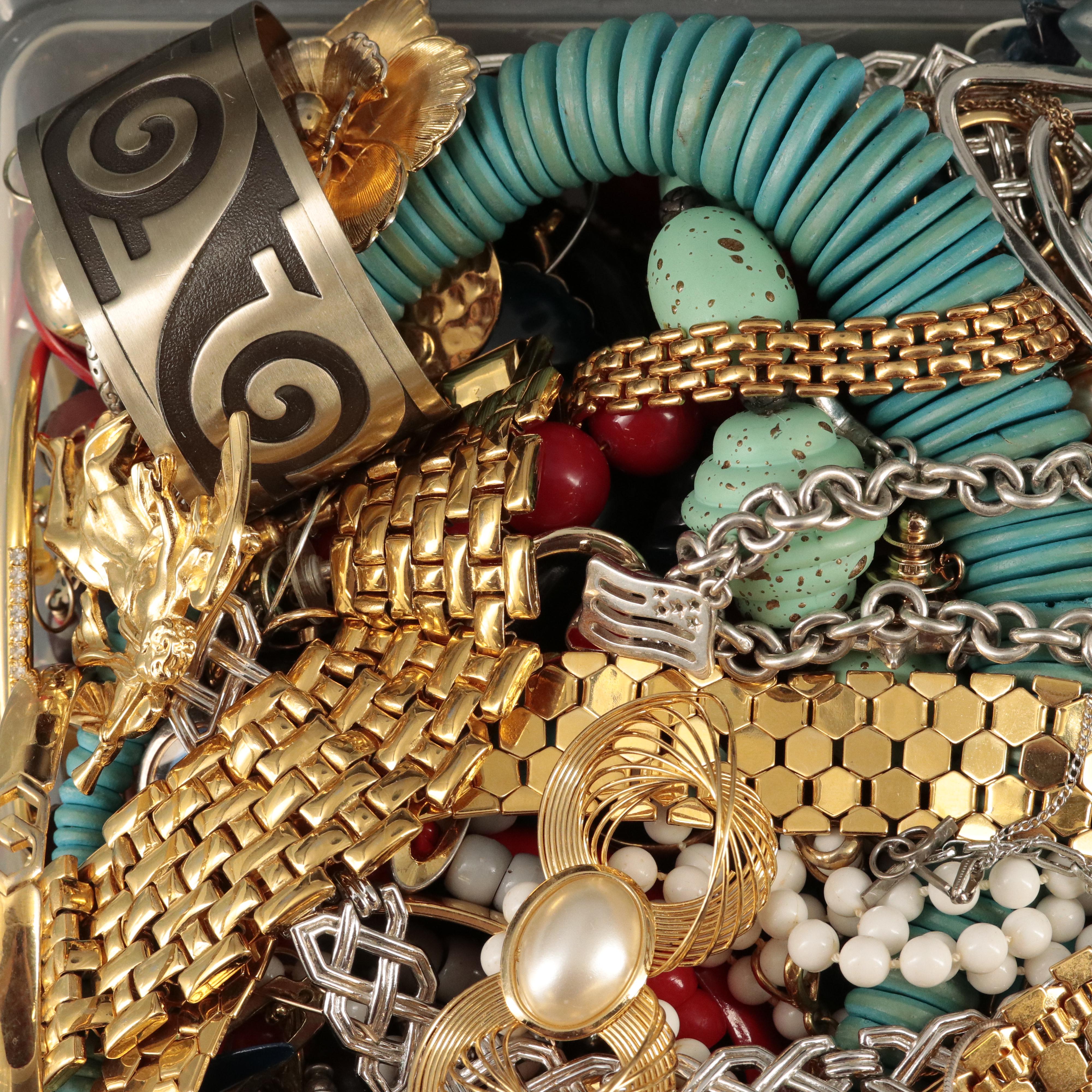 Uncommon Discoveries: Jewelry Collection