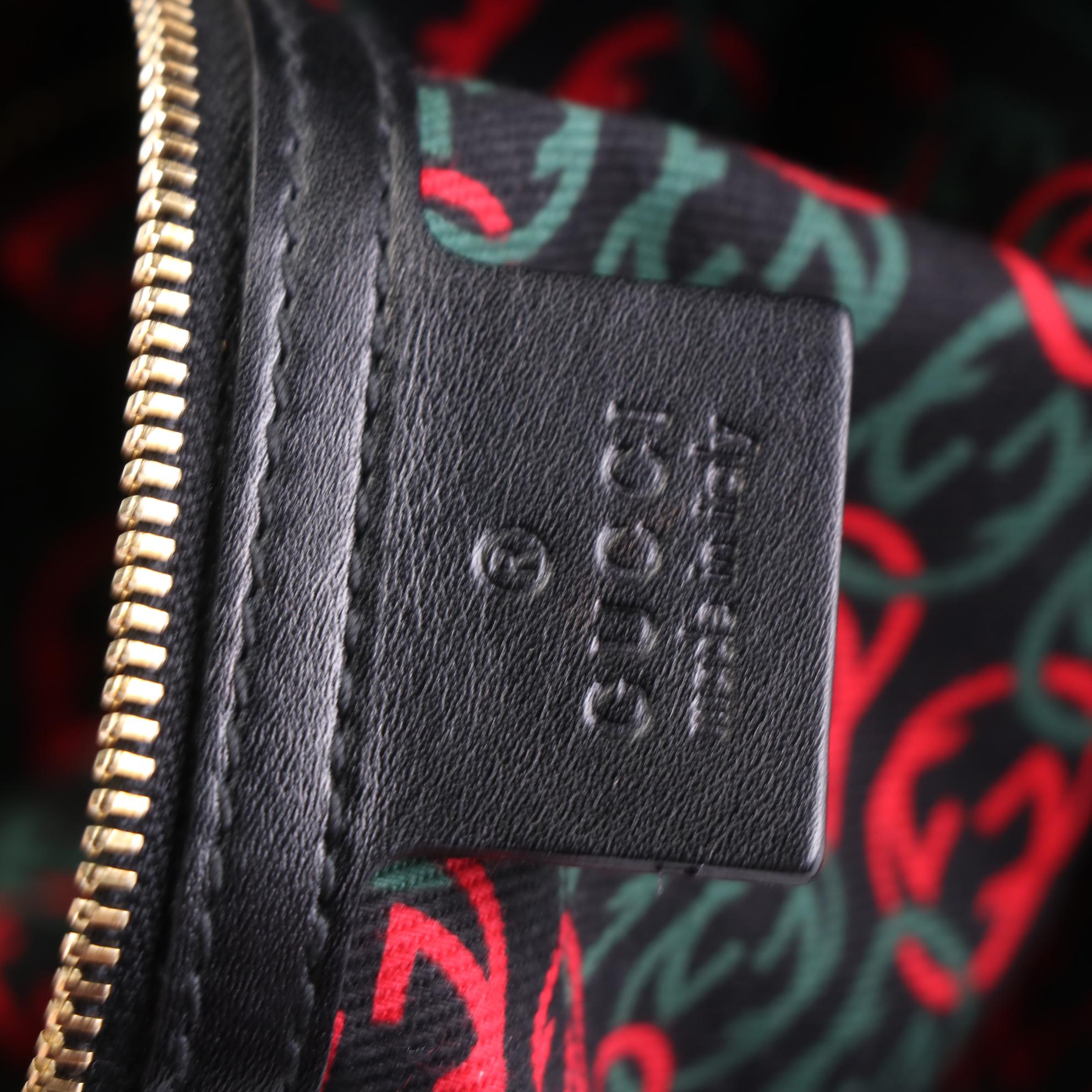 Gucci Britt Hobo Shoulder Bag in Leather