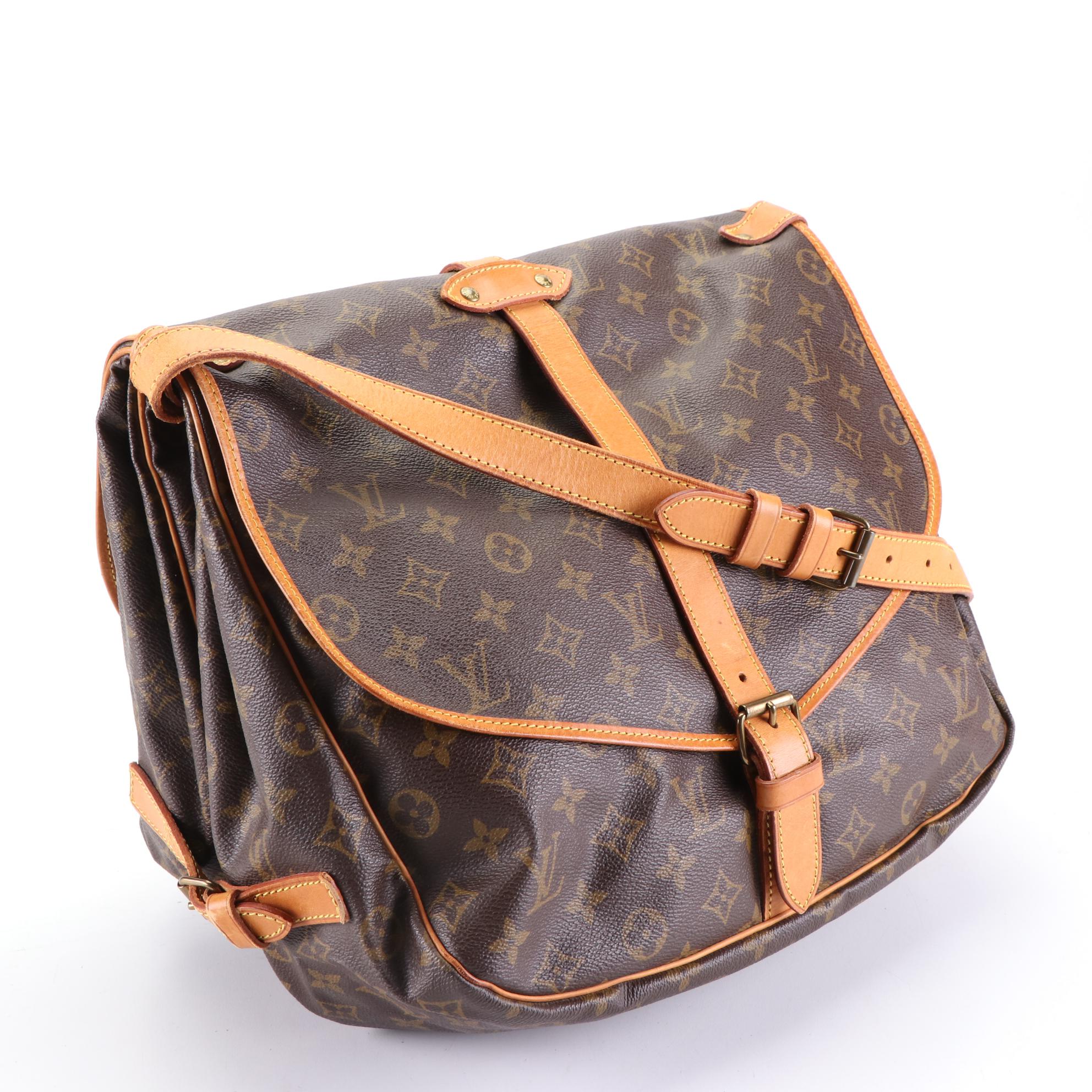 Louis Vuitton Saumur 35 in Monogram Canvas