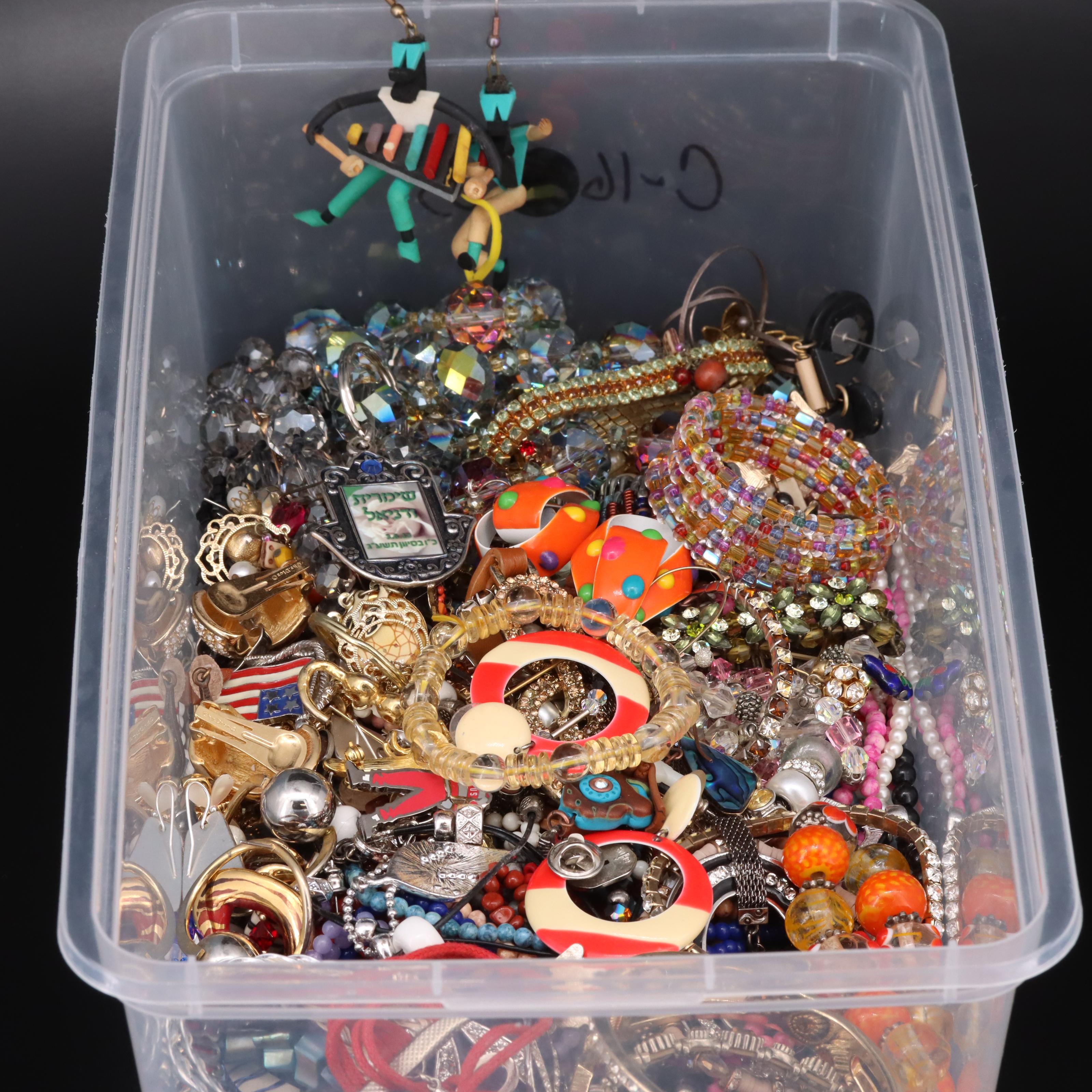 Uncommon Discoveries: Jewelry Collection