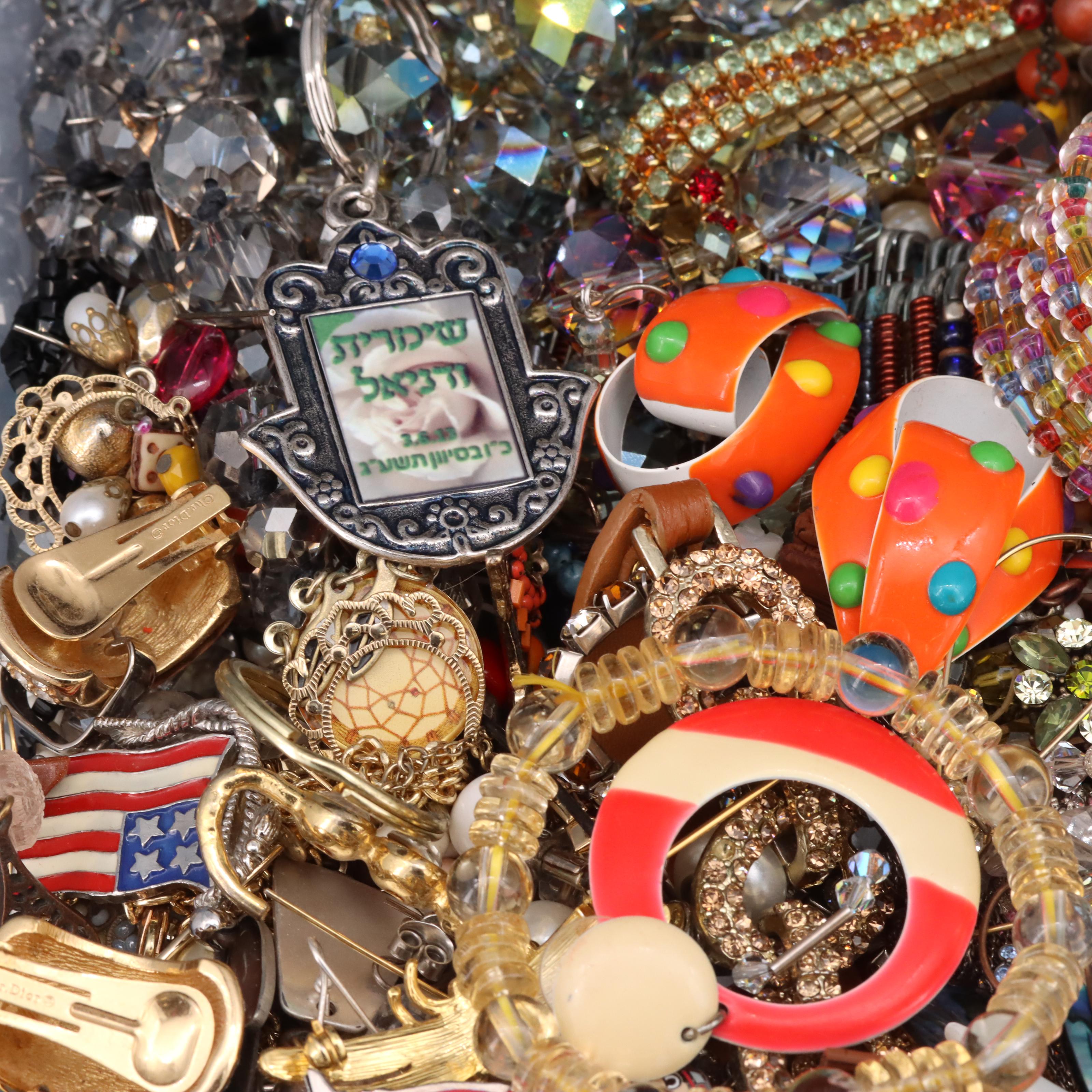 Uncommon Discoveries: Jewelry Collection