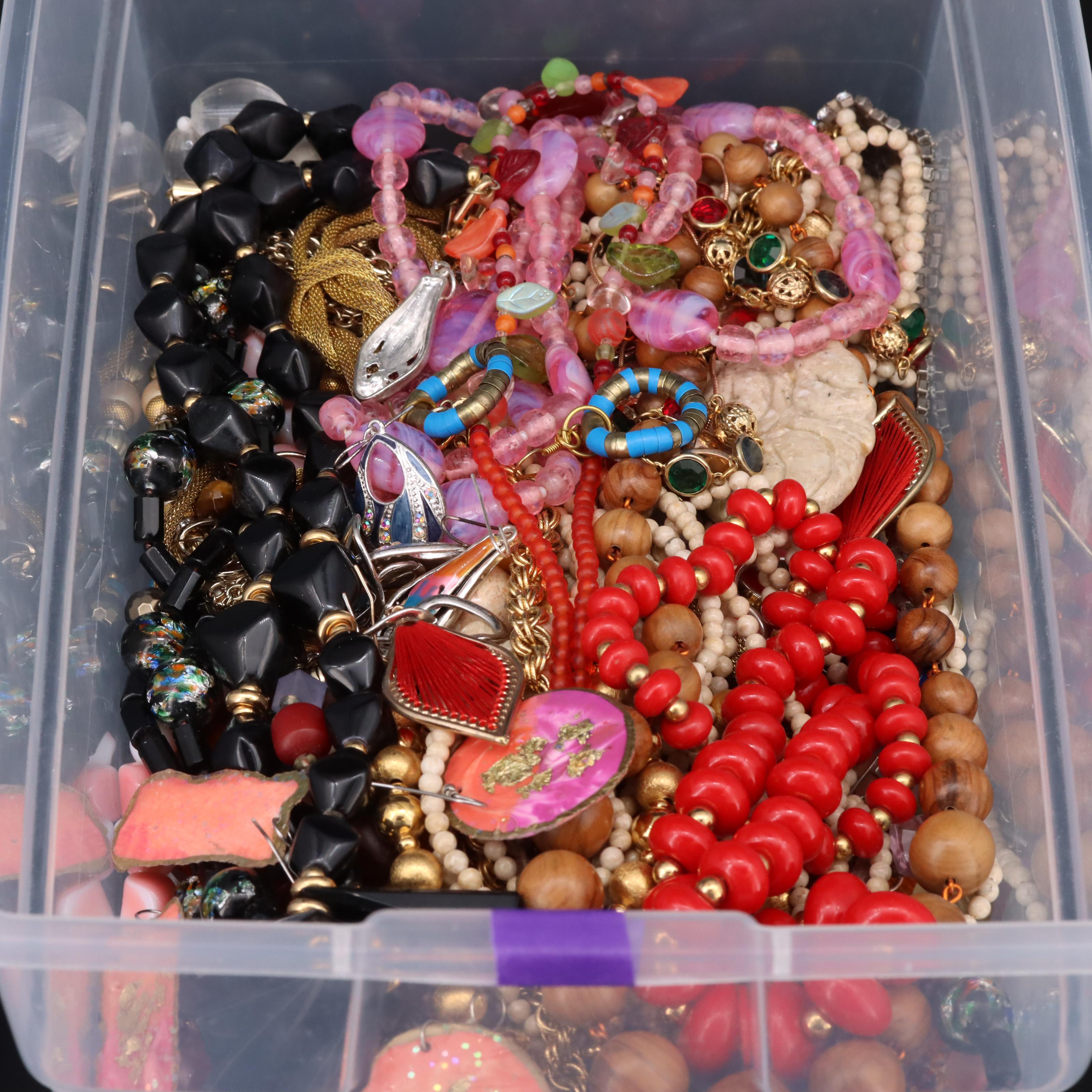 Uncommon Discoveries: Jewelry Collection