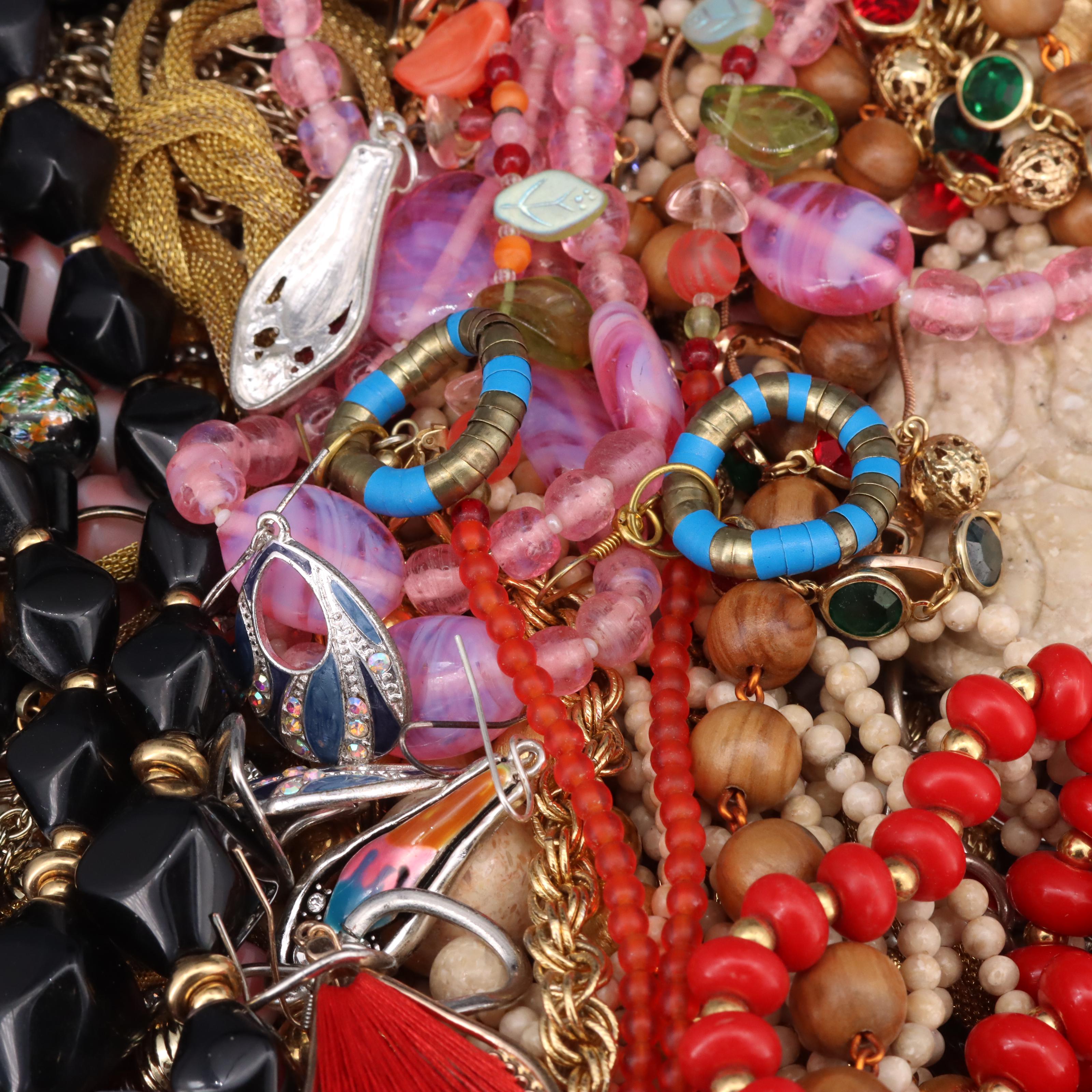 Uncommon Discoveries: Jewelry Collection