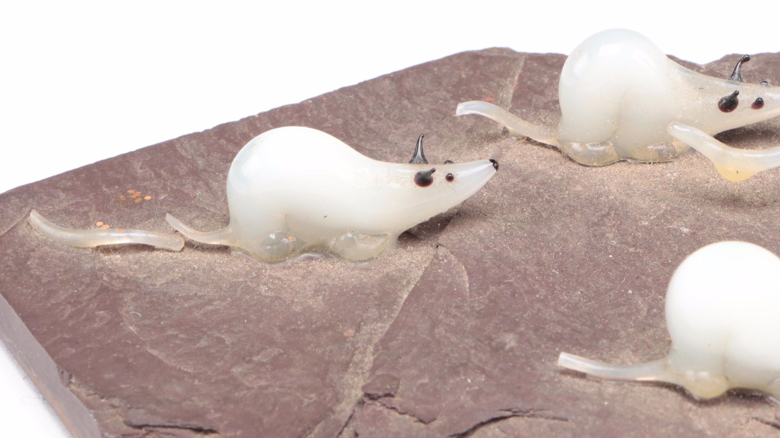 Flamework Glass Pied Piper of Hamelin Figural Group