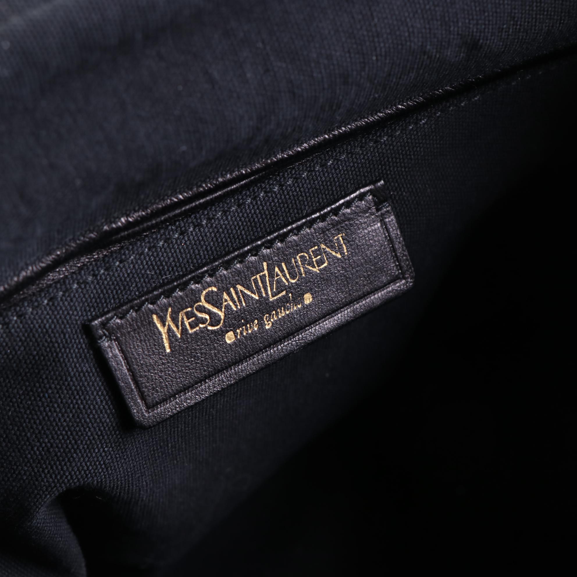 Yves Saint Laurent Rive Gauche Majorelle Bag in Patent Leather