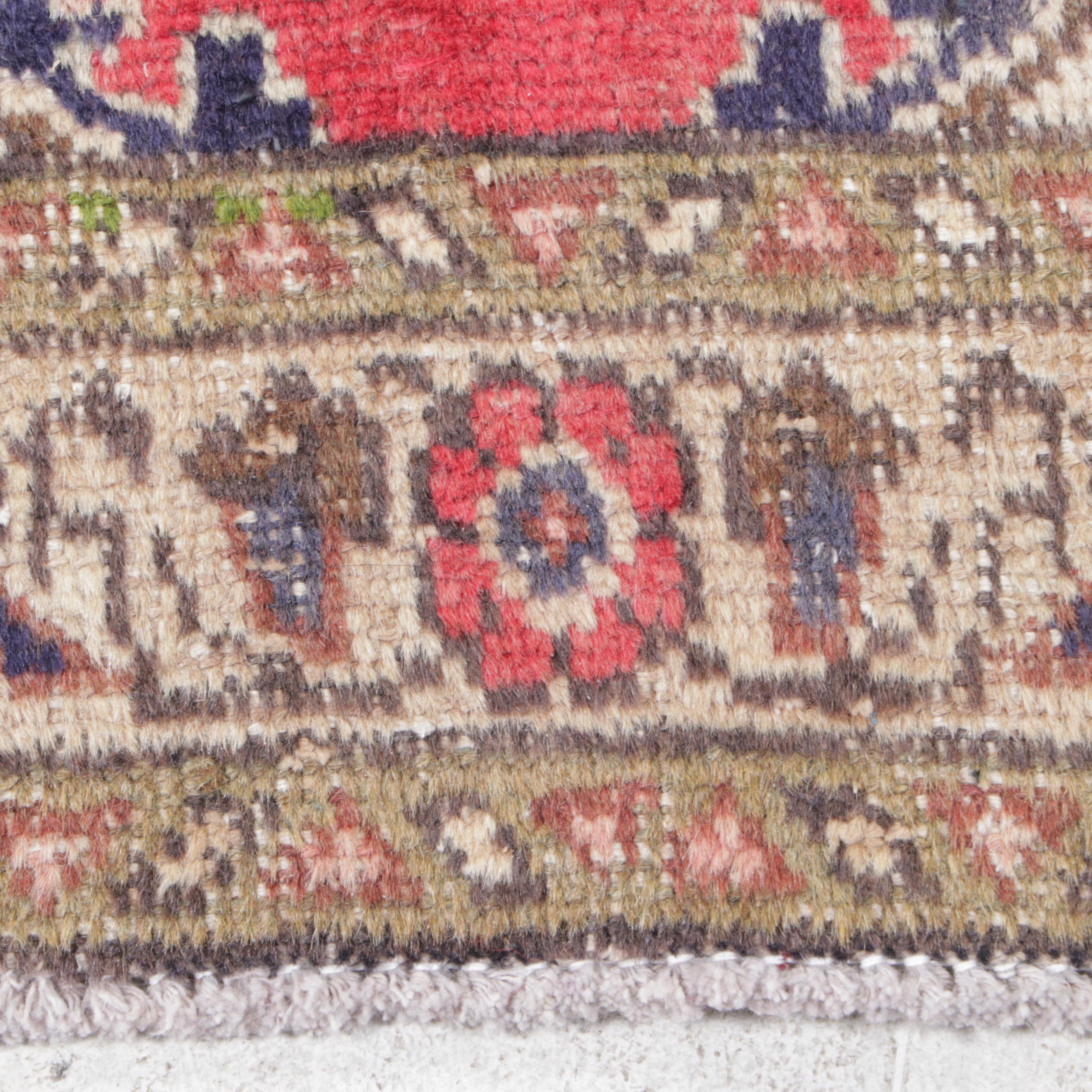 3'2 x 4'10 Hand-Knotted Persian Yazd Accent Rug