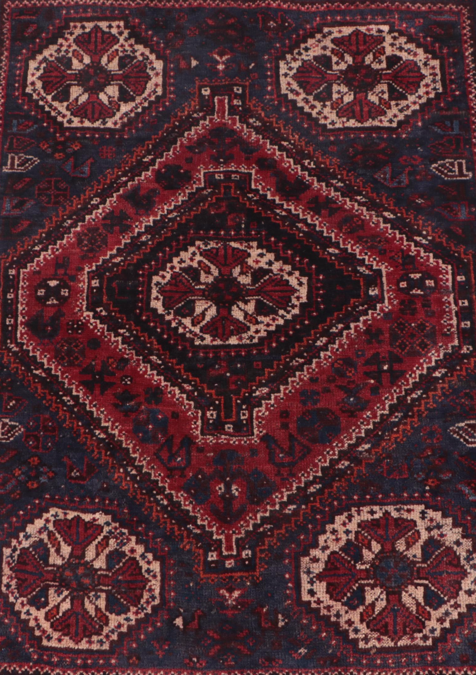 3'6 x 4'10 Hand-Knotted Persian Qashqai Accent Rug