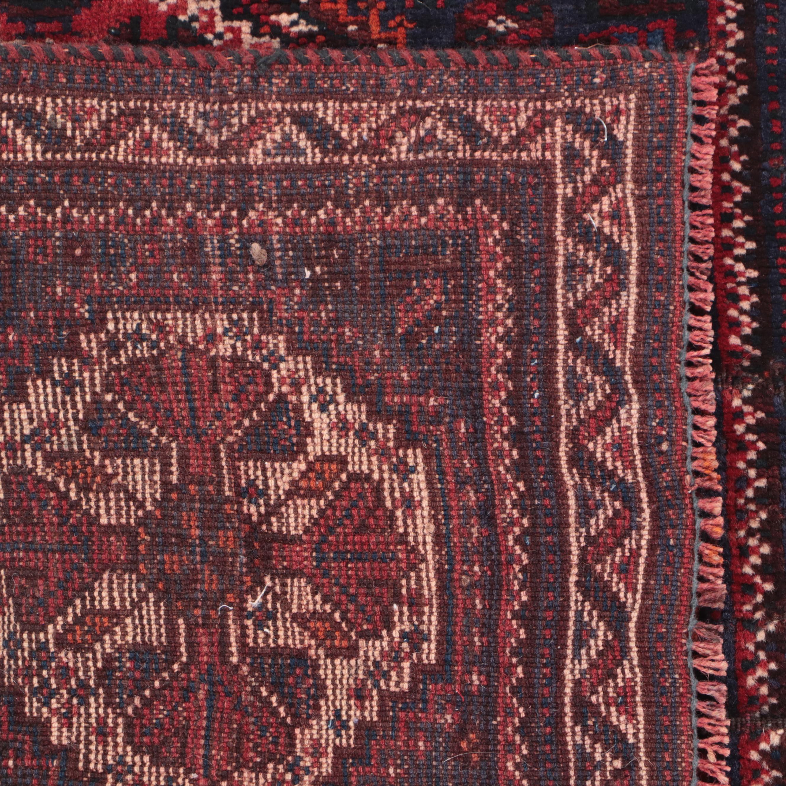 3'6 x 4'10 Hand-Knotted Persian Qashqai Accent Rug