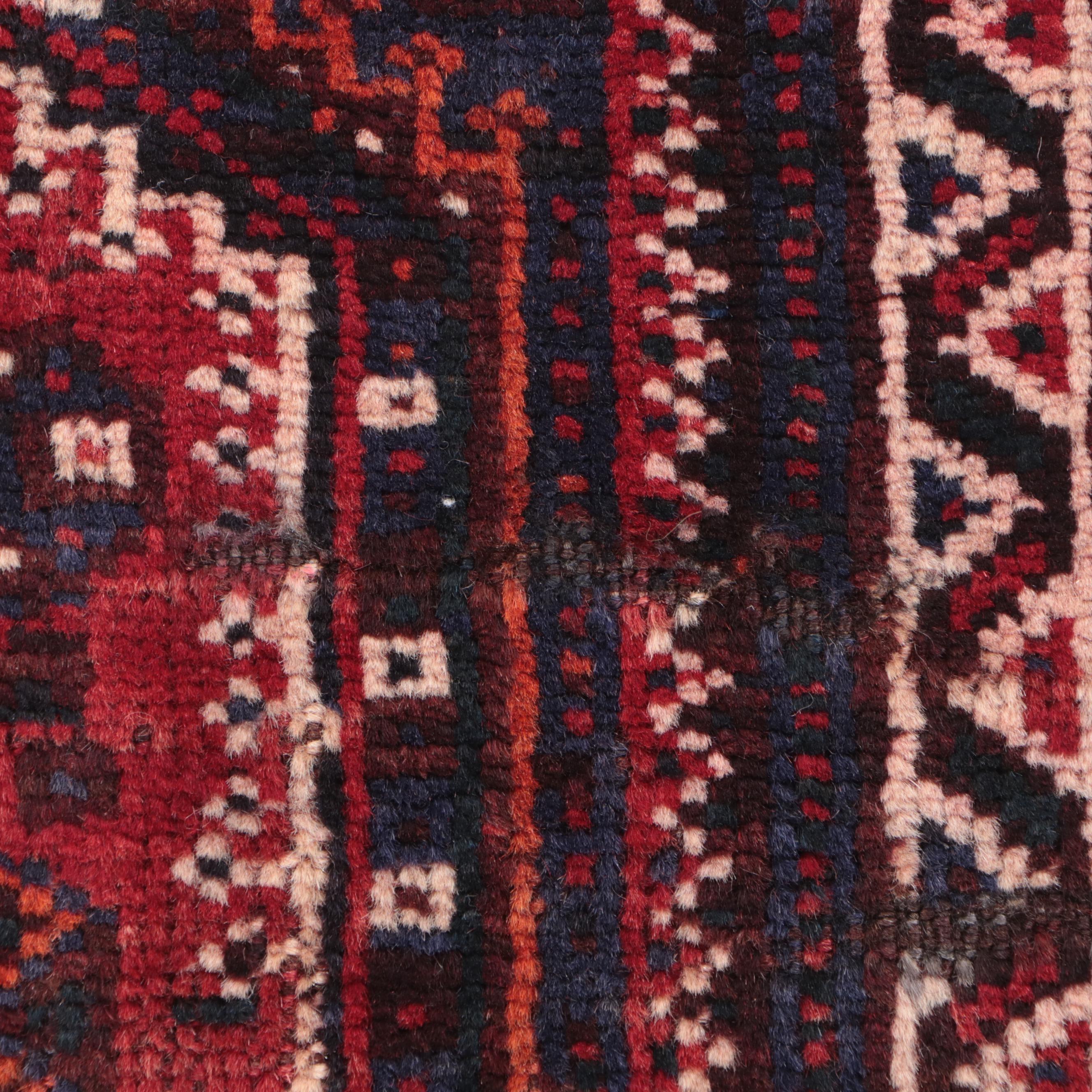 3'6 x 4'10 Hand-Knotted Persian Qashqai Accent Rug