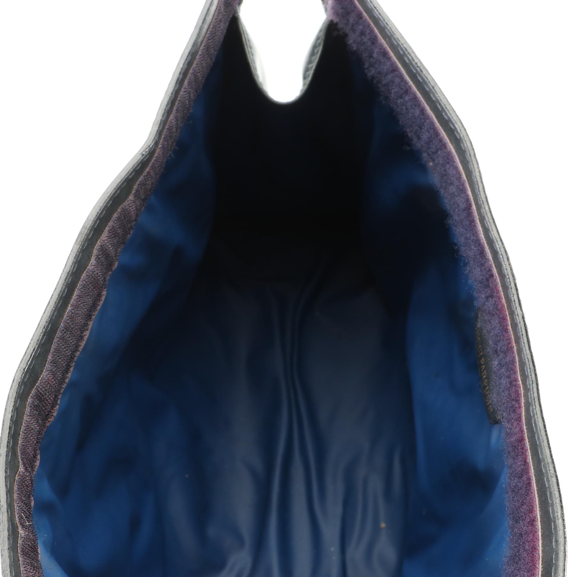 Gucci Parfums Clutch in Navy GG Supreme Canvas and Leather with Web Stripe