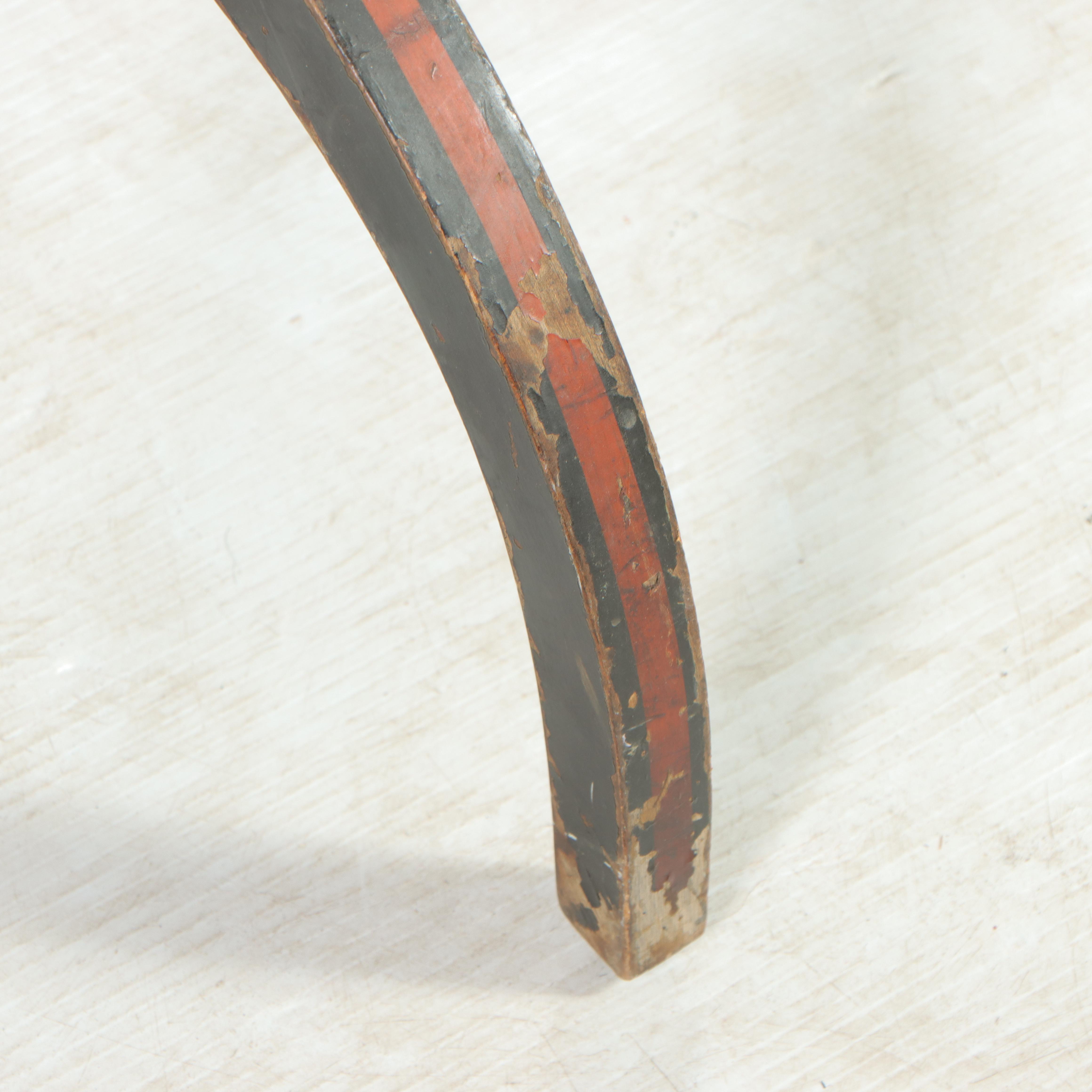 Neoclassical Style Paint-Decorated Tilt-Top Table, Early to Mid 20th Century