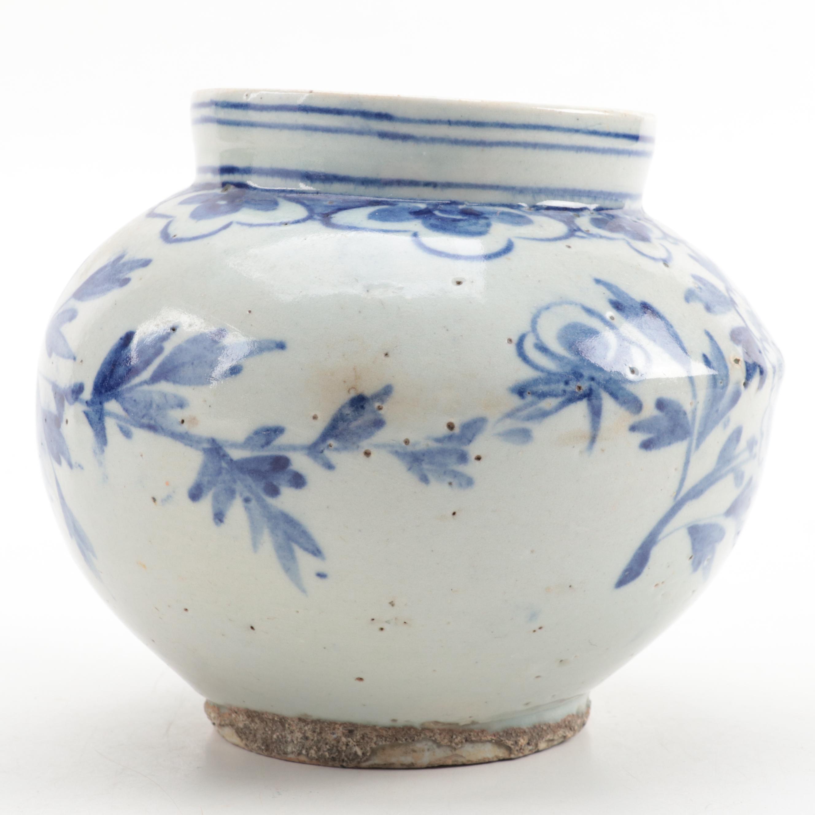 Chinese Blue and White Porcelain Vase