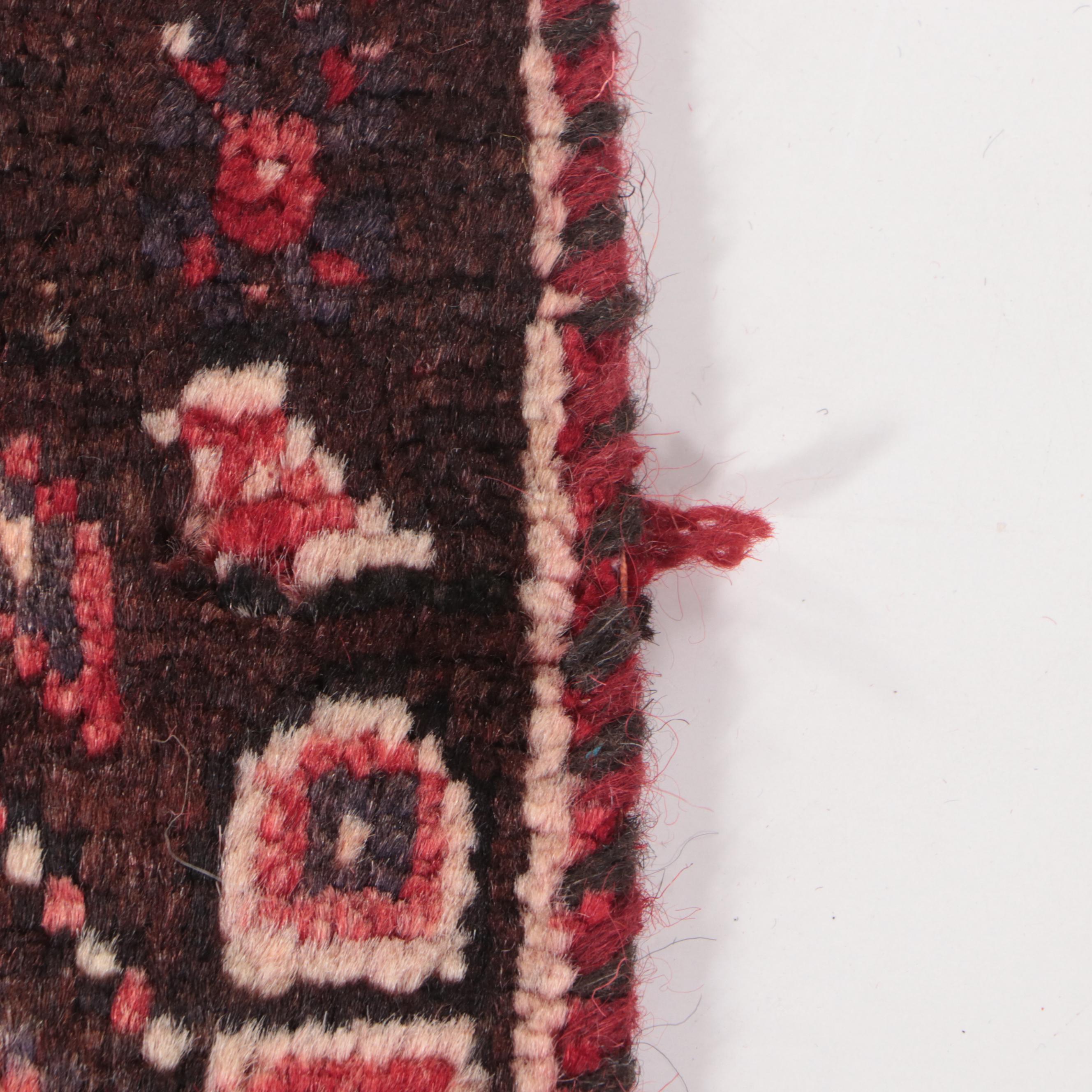 3'3 x 4'11 Hand-Knotted Persian Qashqai Accent Rug