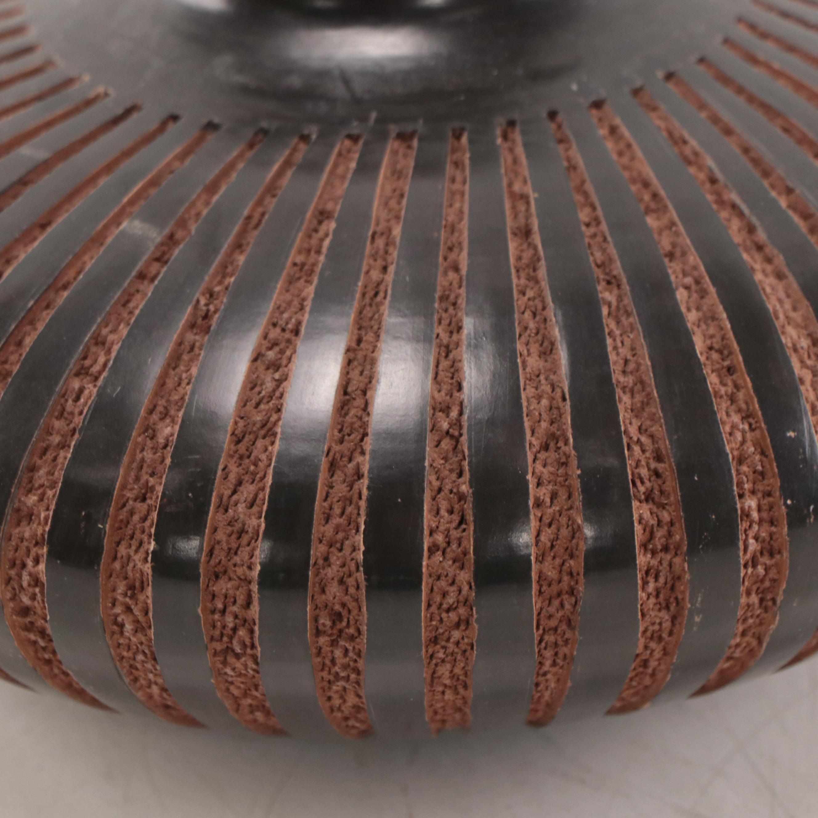 Roger Calero Hand-Painted Nicaraguan Earthenware Carved Olla