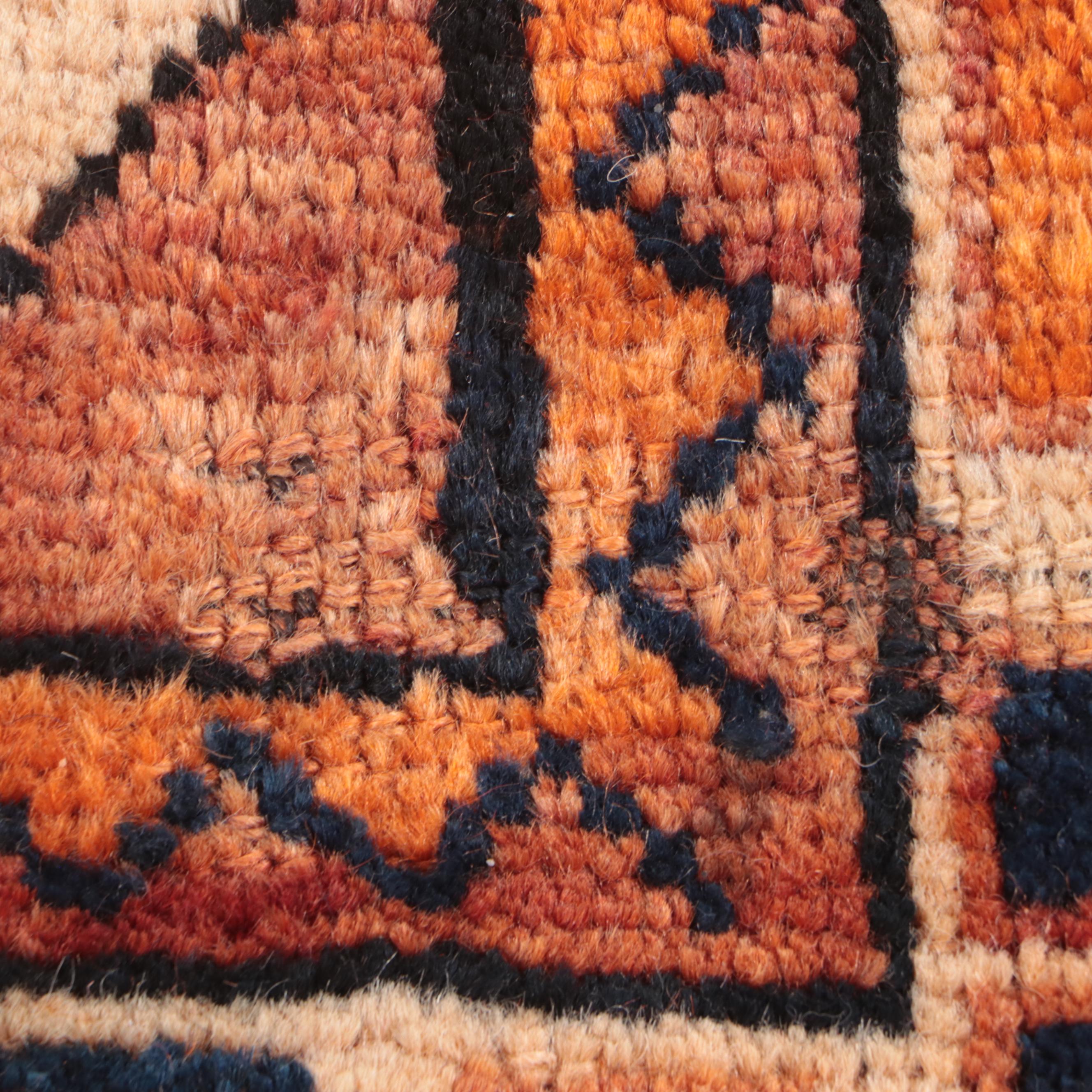 3'7 x 7' Hand-Knotted Persian Shiraz Area Rug