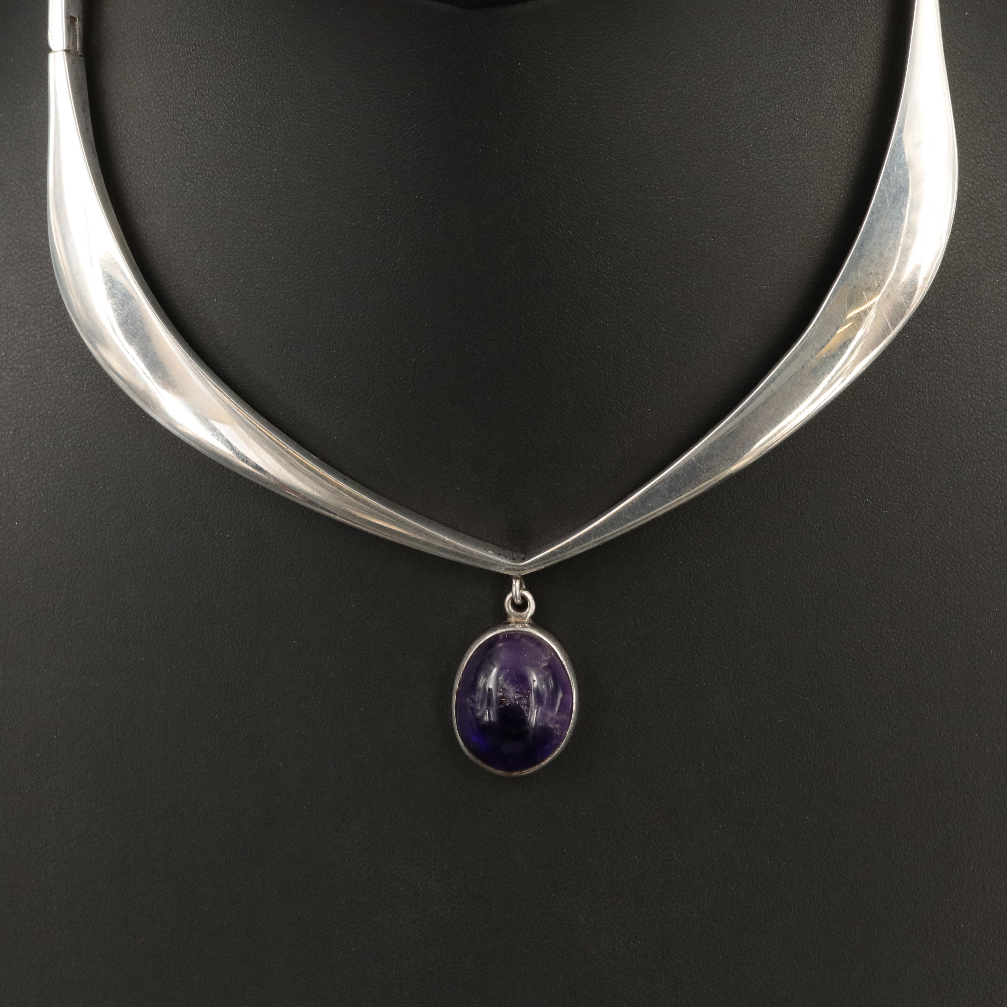 Sigfrido "Sigi" Pineda Sterling Amethyst Collar
