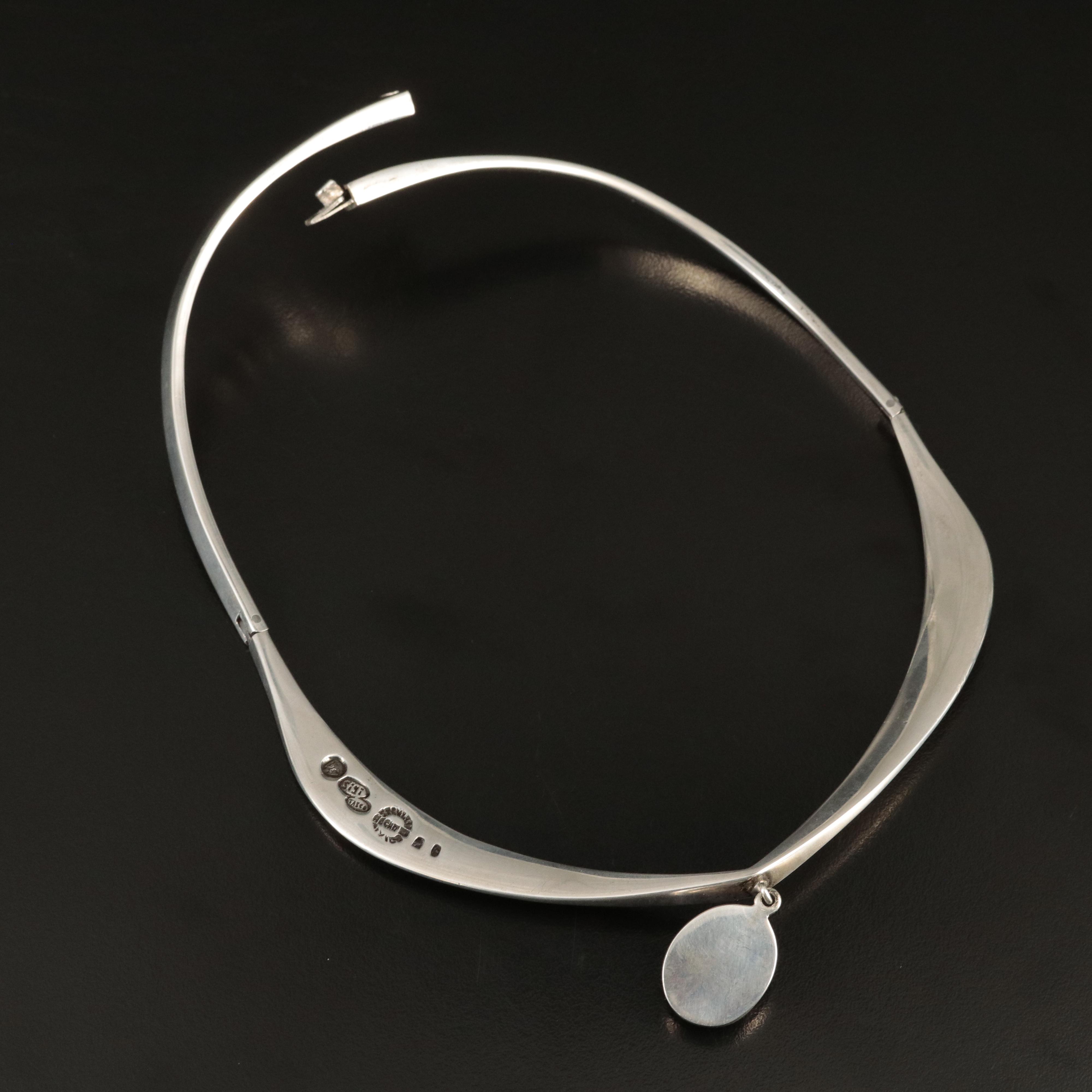 Sigfrido "Sigi" Pineda Sterling Amethyst Collar