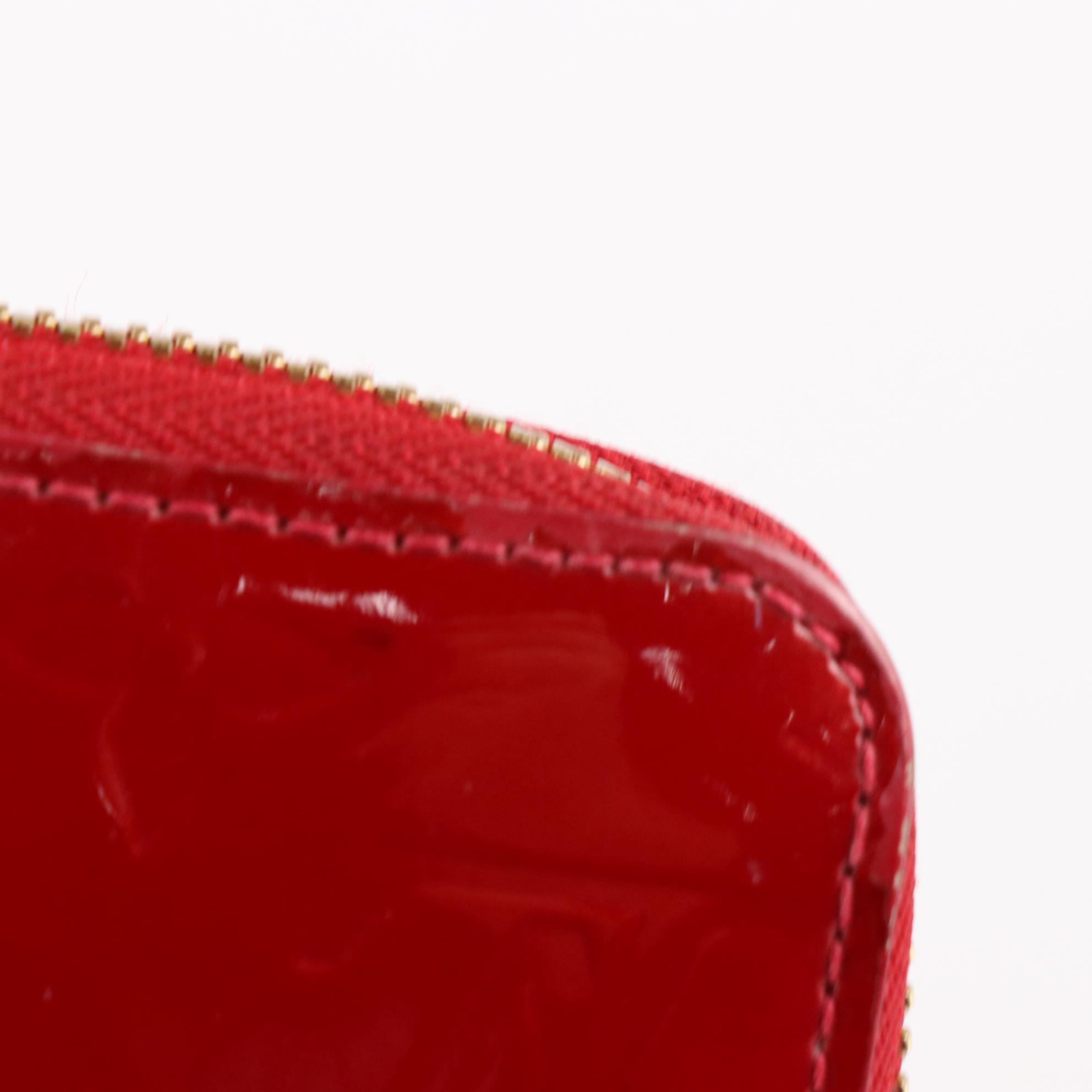 Louis Vuitton Zippy Wallet in Pomme D'Amour Monogram Vernis