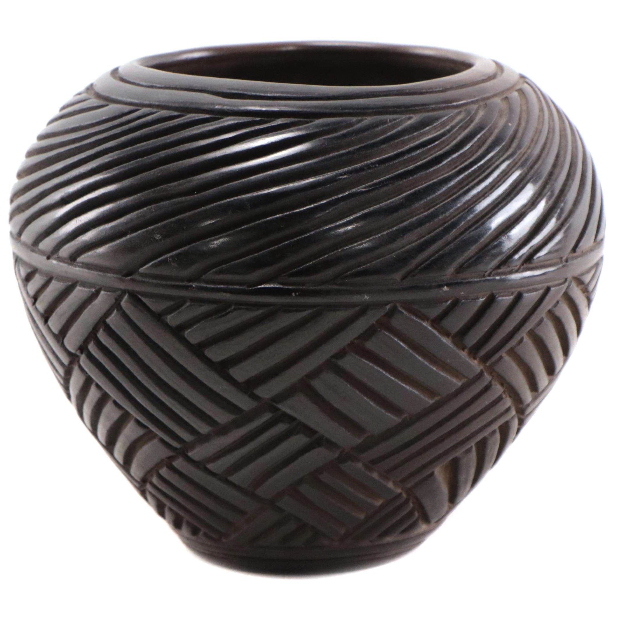 Joel Queen Cherokee Carved Earthenware Vessel, Late 20th Century