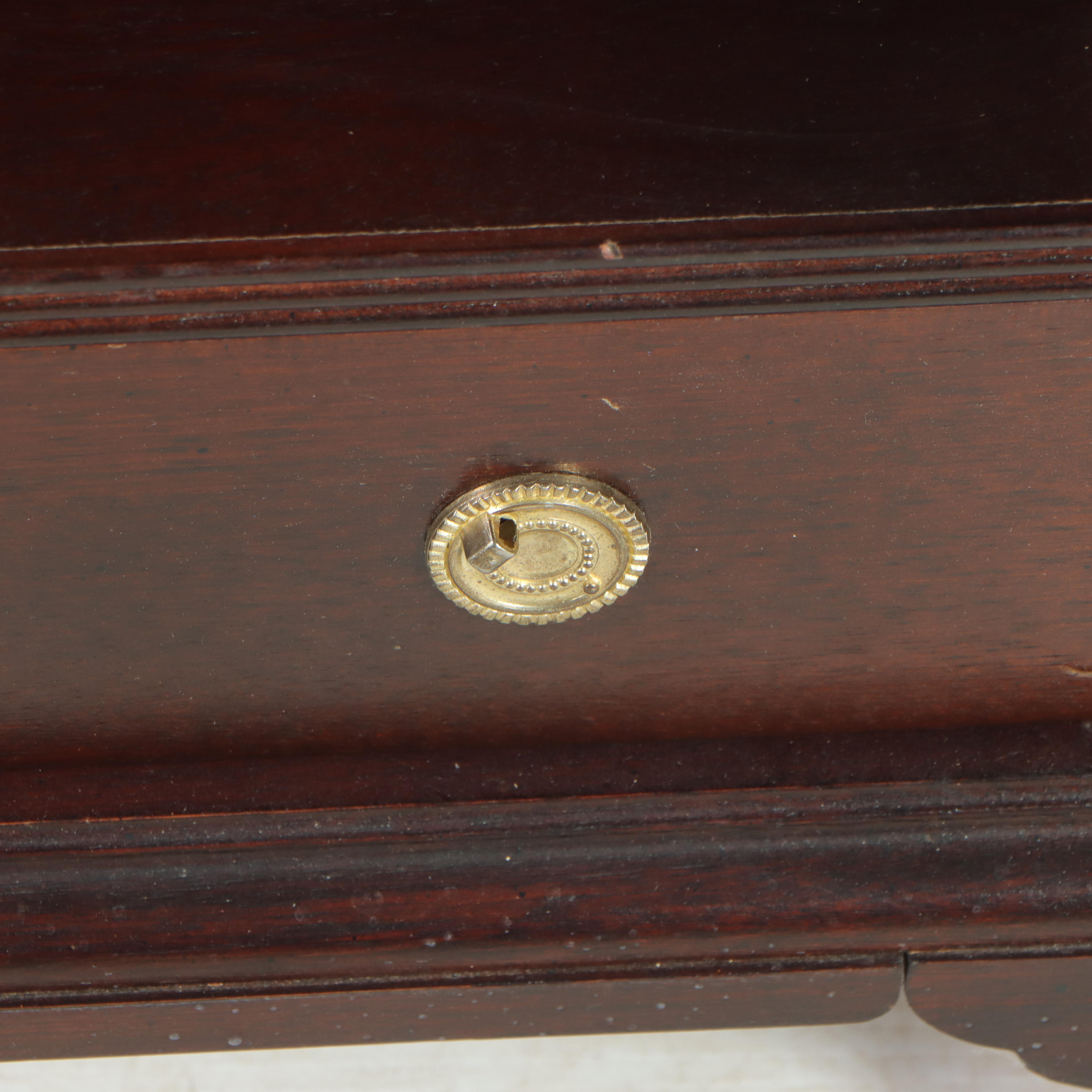 Pair of Mahogany Finish Curio Shelves / Bookcases