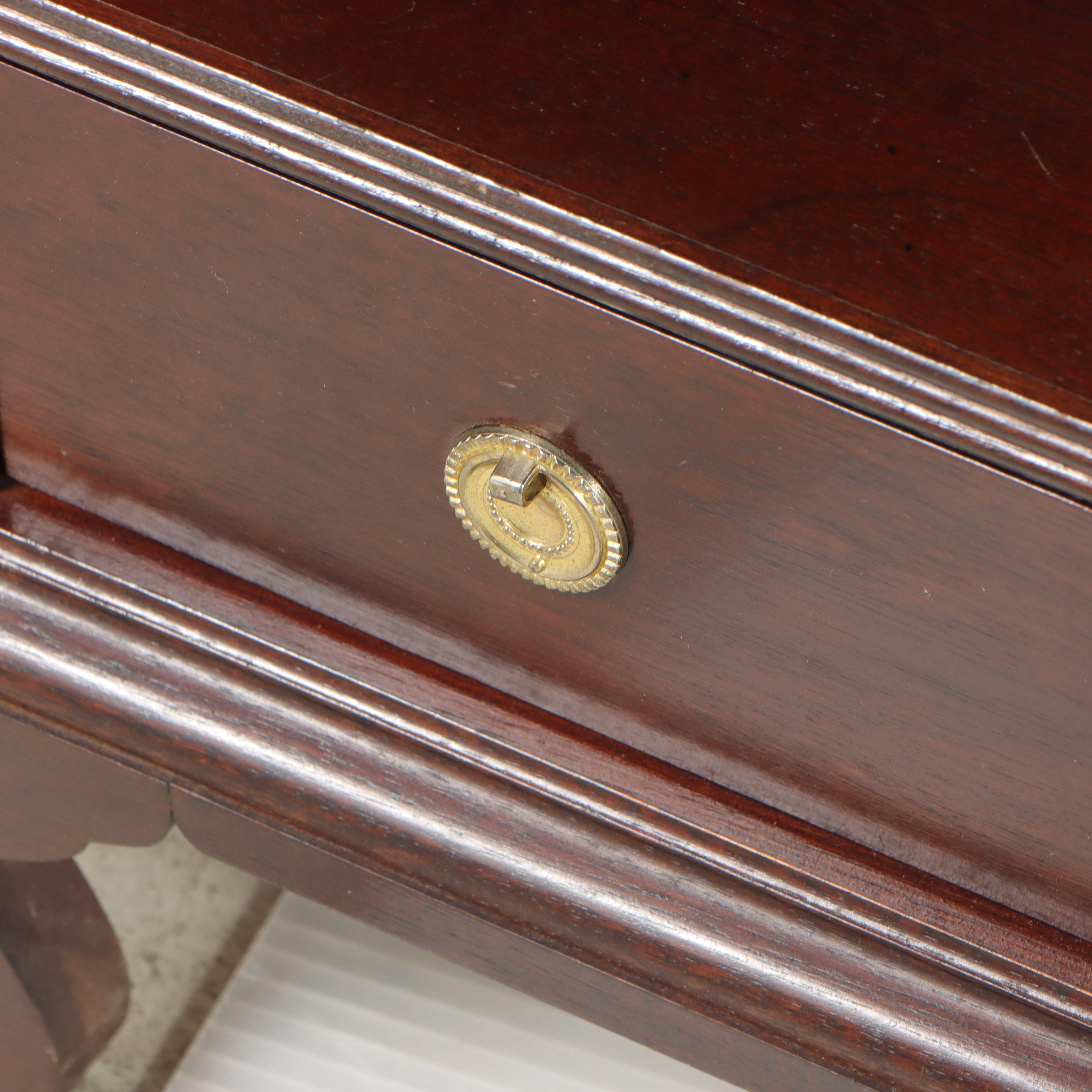 Pair of Mahogany Finish Curio Shelves / Bookcases