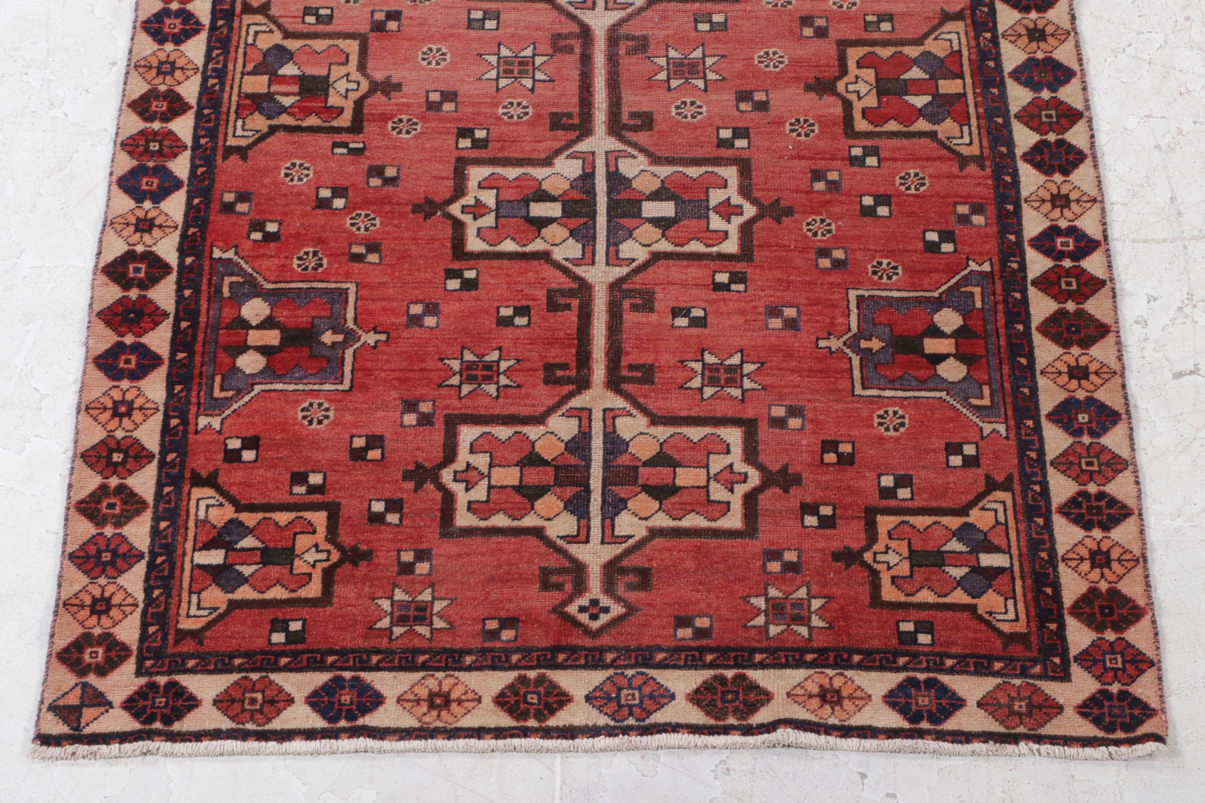 4'9 x 9'4 Hand-Knotted Turkish Dazkırı Area Rug
