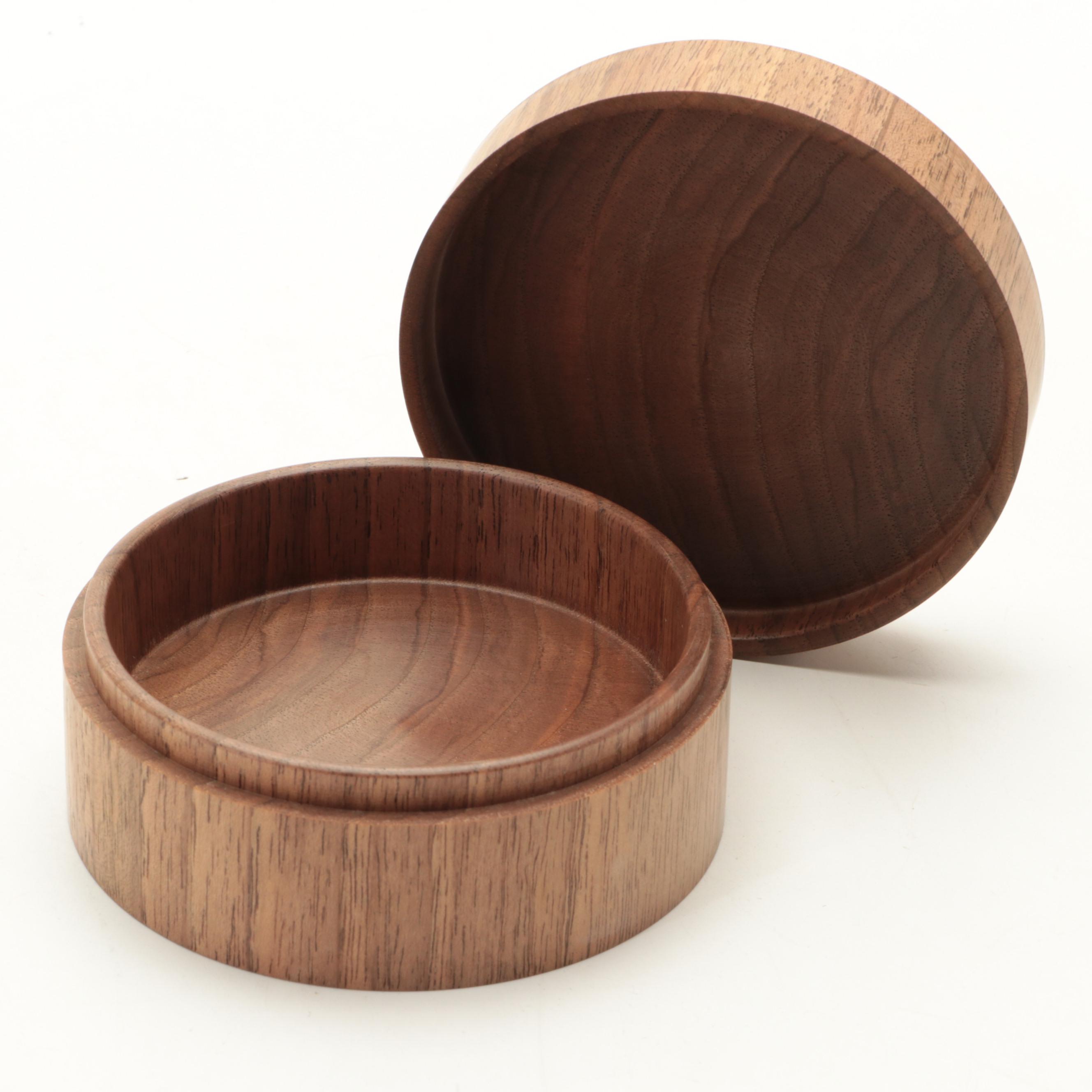 Halcyon Days Silver Jubilee Commemorative Sterling and Walnut Enameled Box, 1977