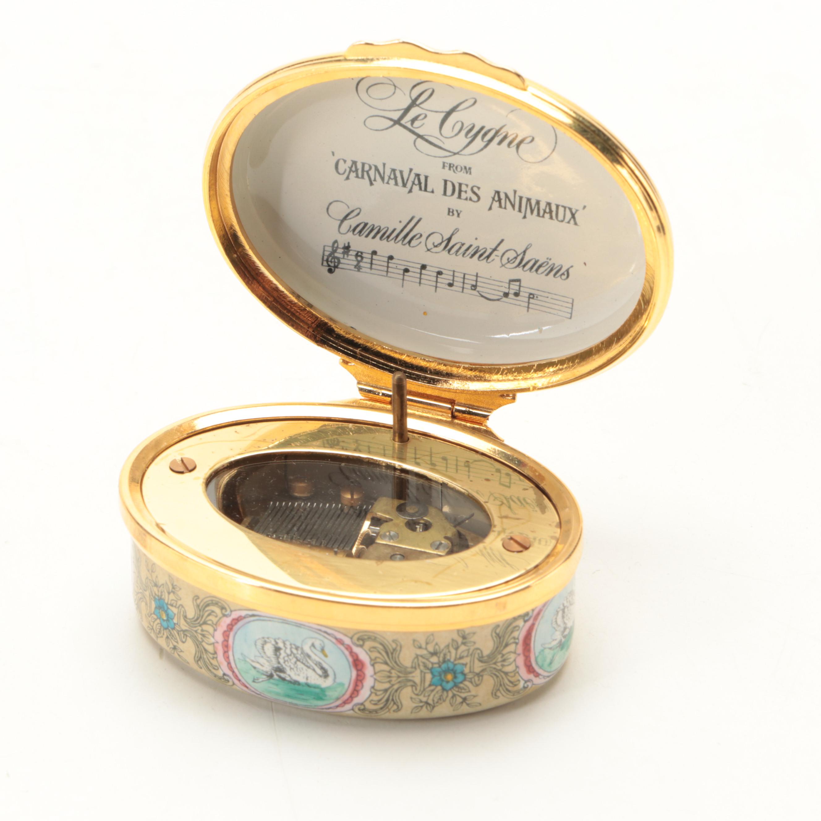 Halcyon Days Bilston and Battersea Carnaval des Animaux "Le Cygne" Music Box