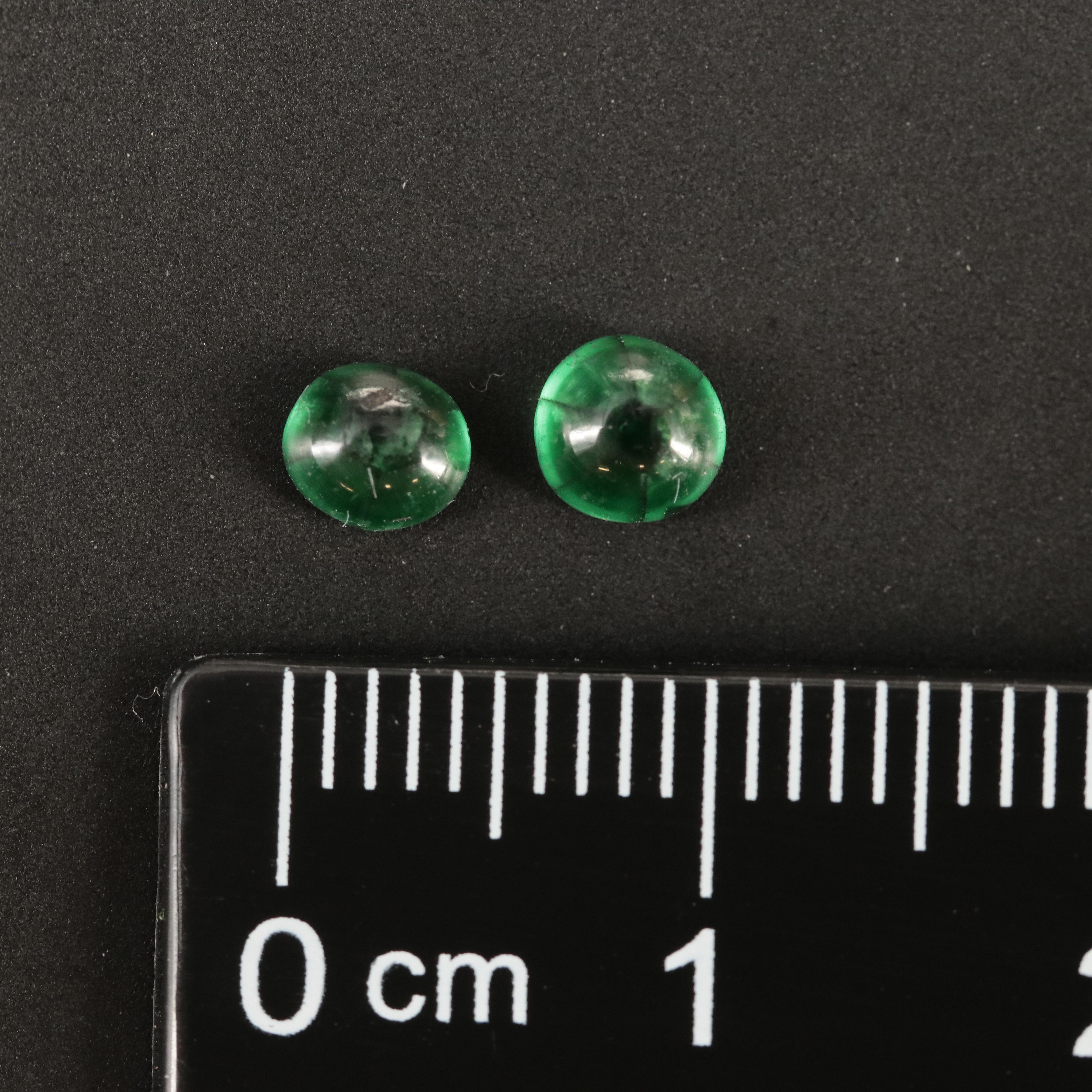 Loose 0.76 CTW Oval and Round Trapiche Emerald Cabochons