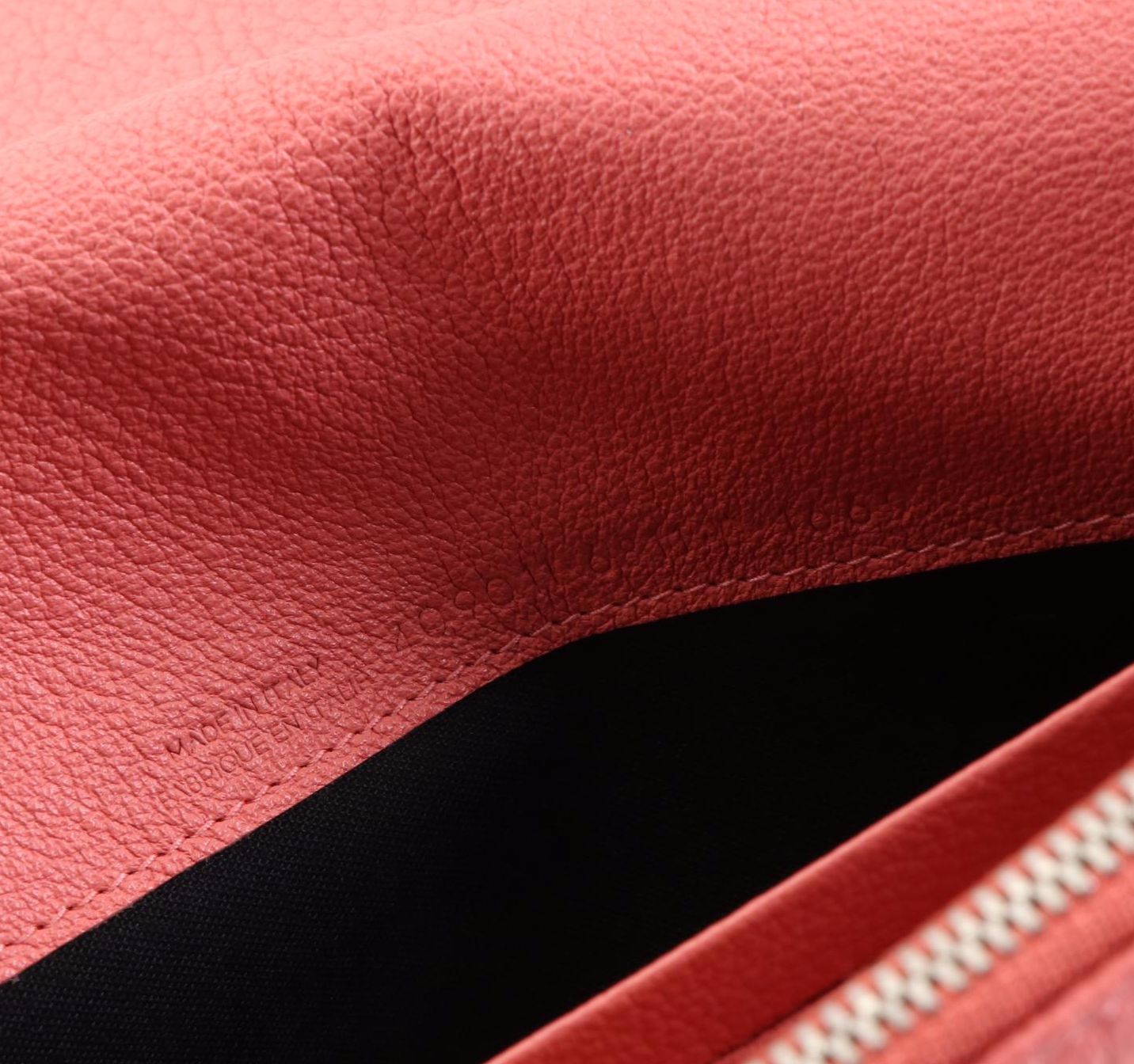 Balenciaga Bow Flap Wallet on Chain in Grain Leather